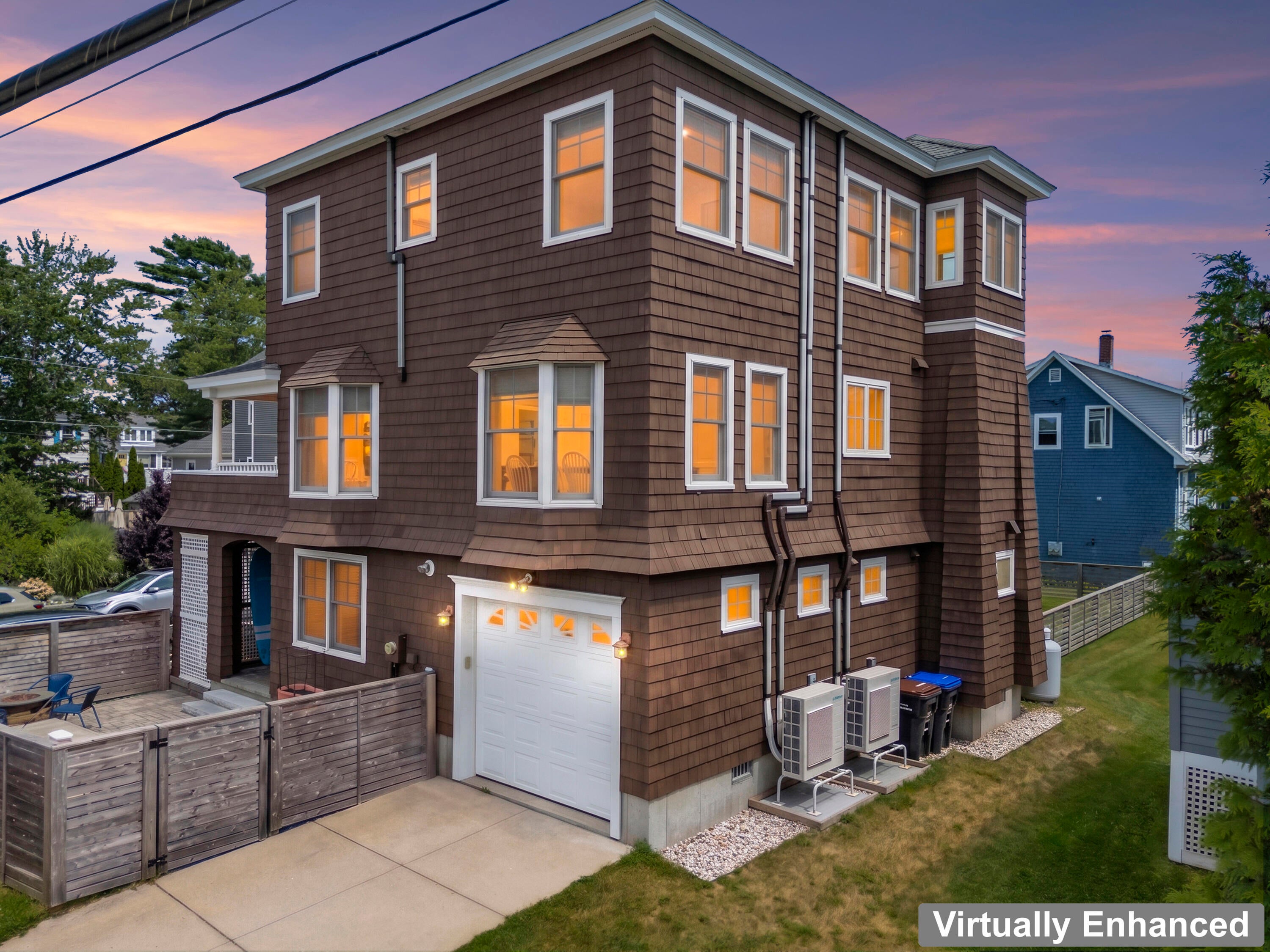 17 Ancona Avenue