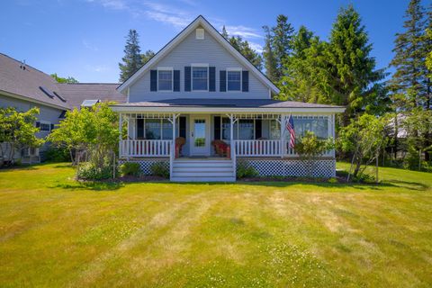 Photo of 25B Richardson Road #B, Tremont, ME 04653 (MLS # 1668347)