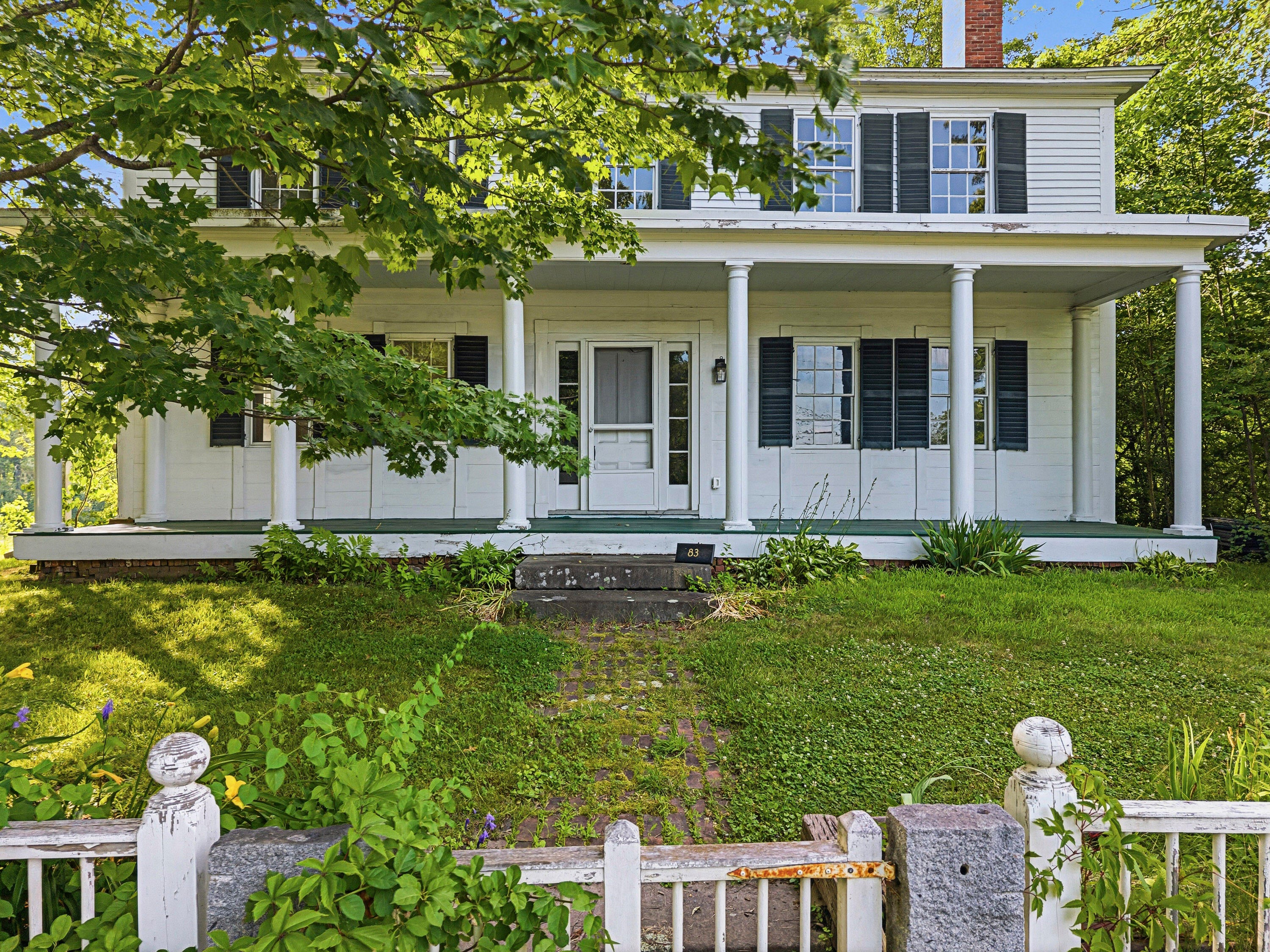 83 Bath Road