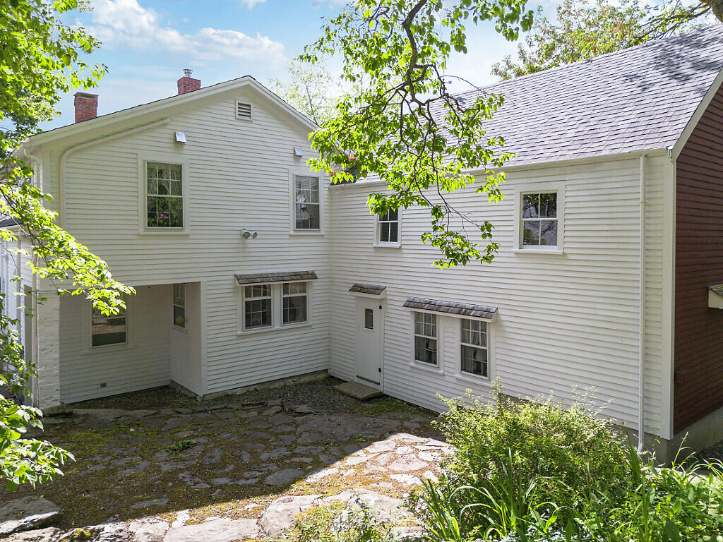 157 Russell Avenue