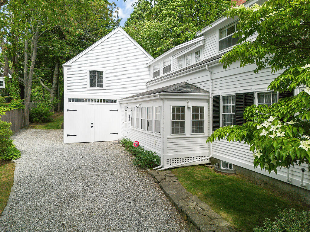 157 Russell Avenue