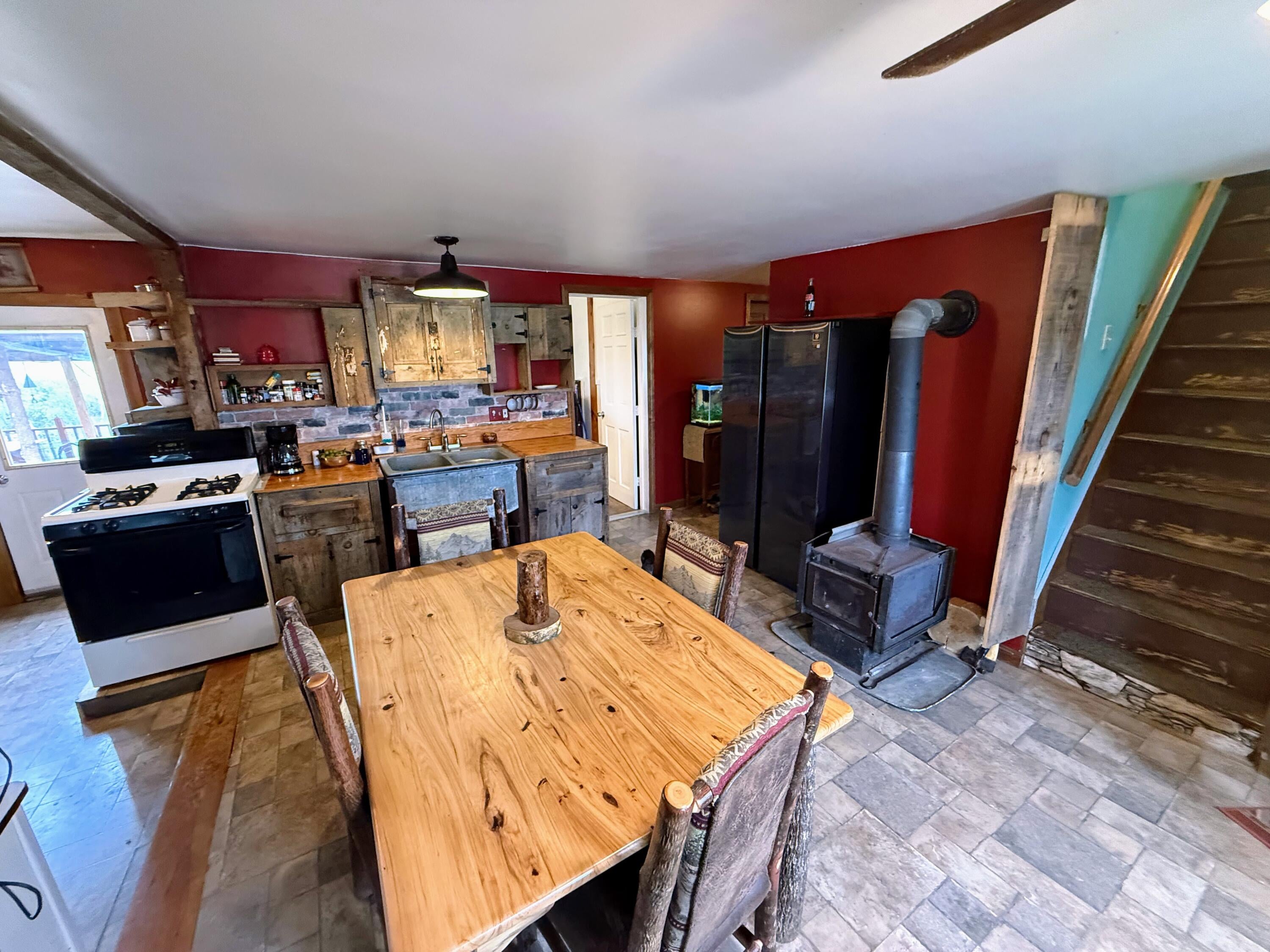 1118 Exeter Road