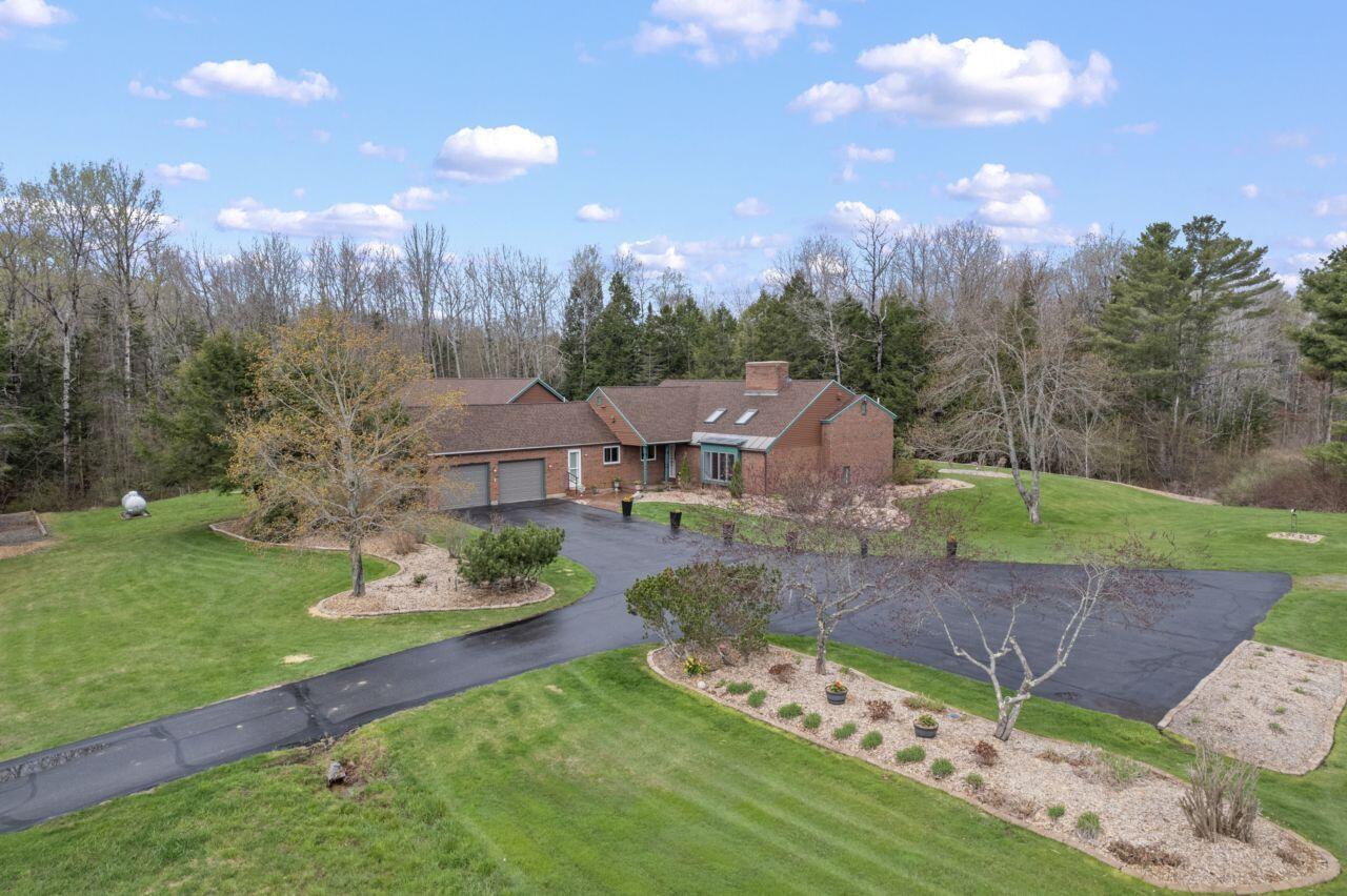 46 Casco Road