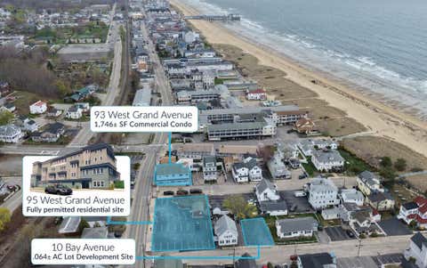 Photo of 95 W Grand Avenue, Old Orchard Beach, ME 04064 (MLS # 1662858)