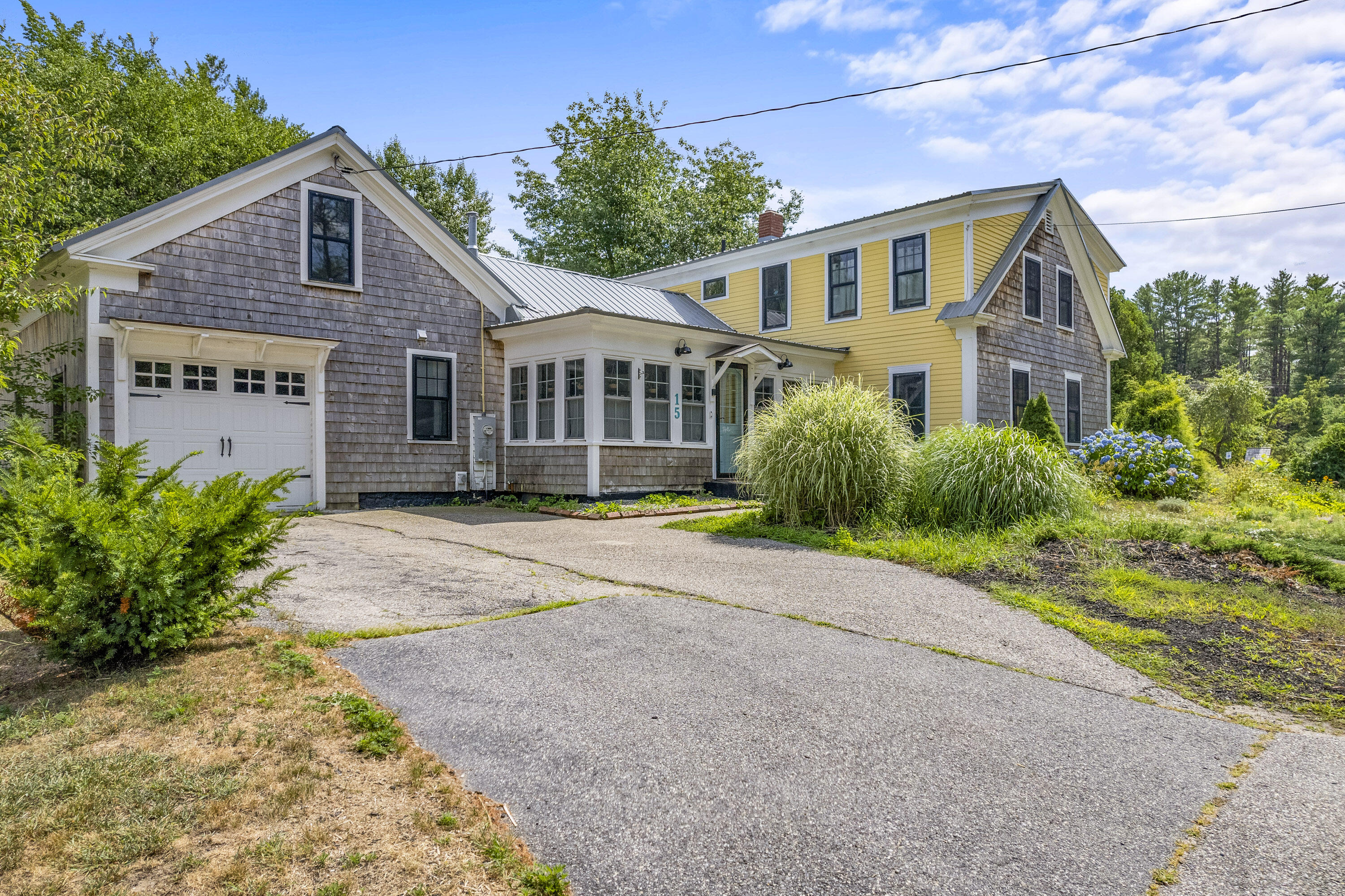 15 Bayview Road