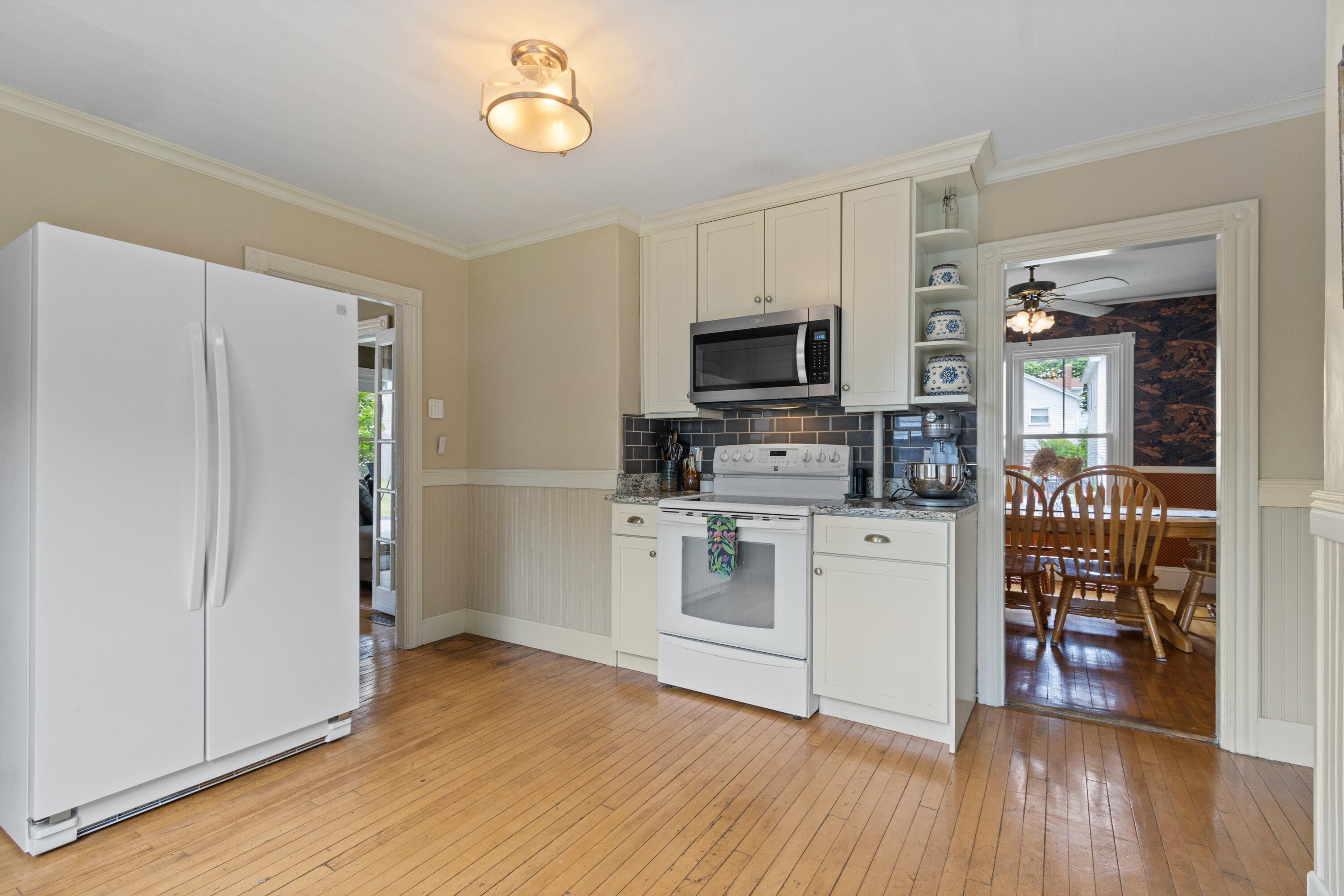 24 Grandview Avenue