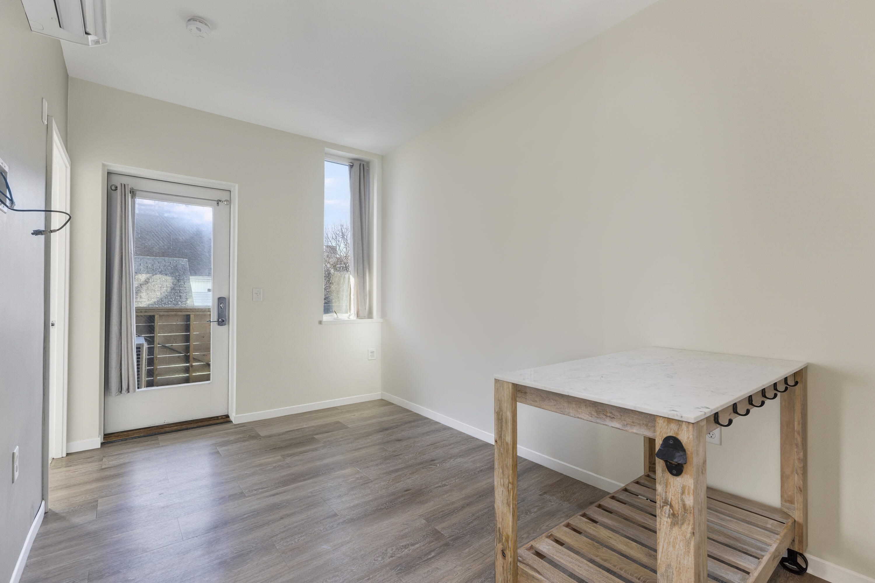60 Parris Street 307