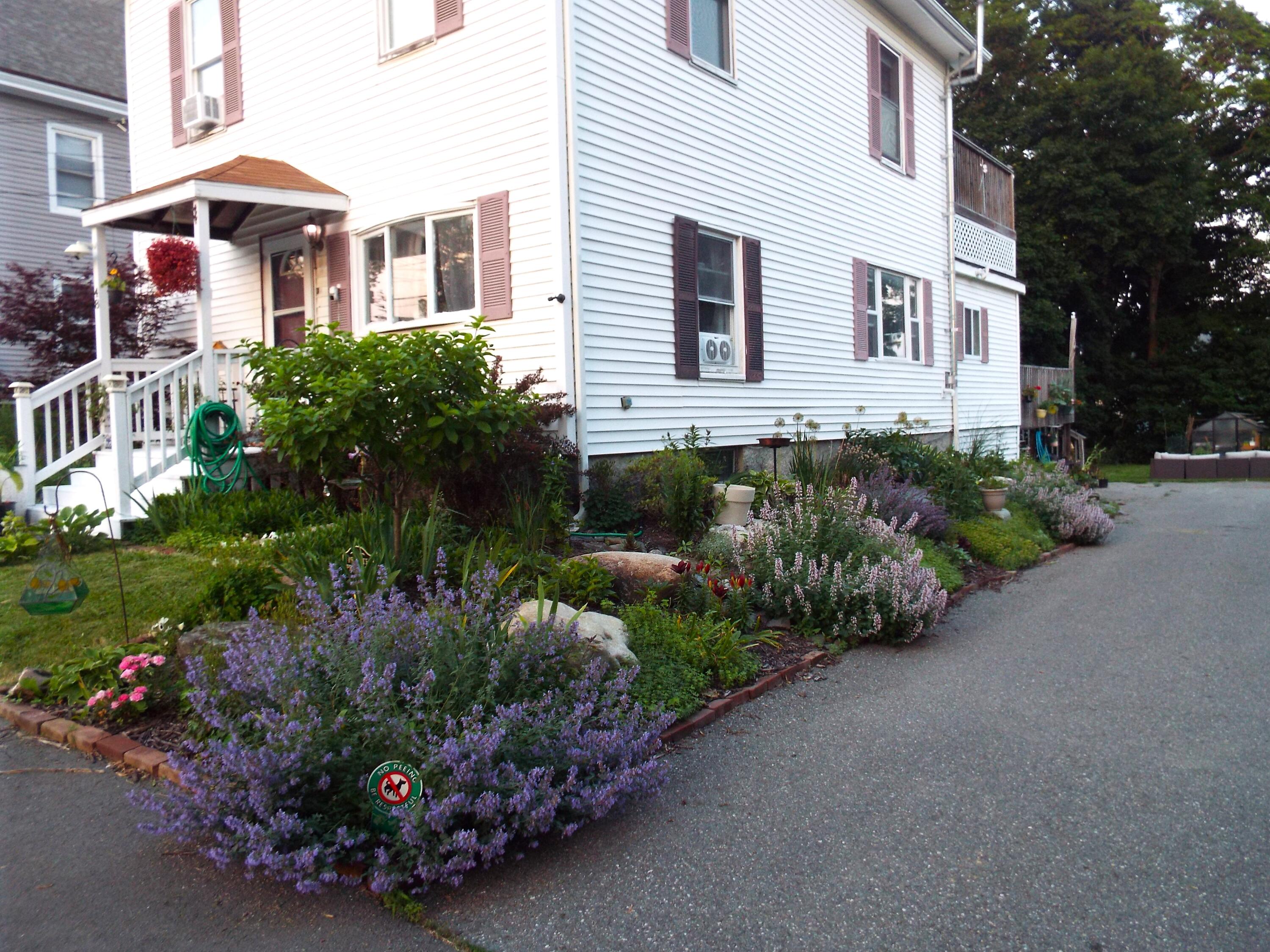 48 6th Street