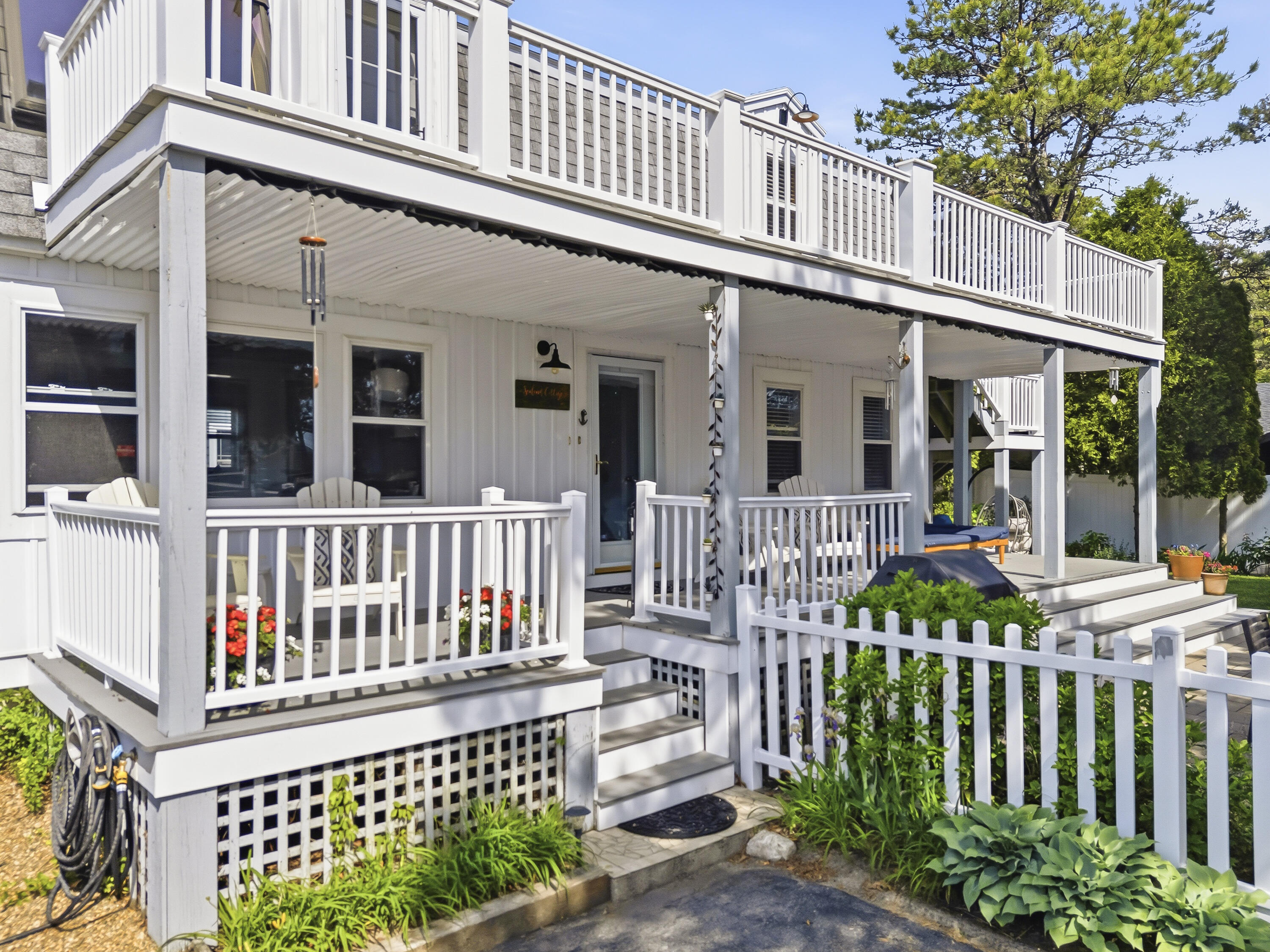 10 Lighthouse Lane
