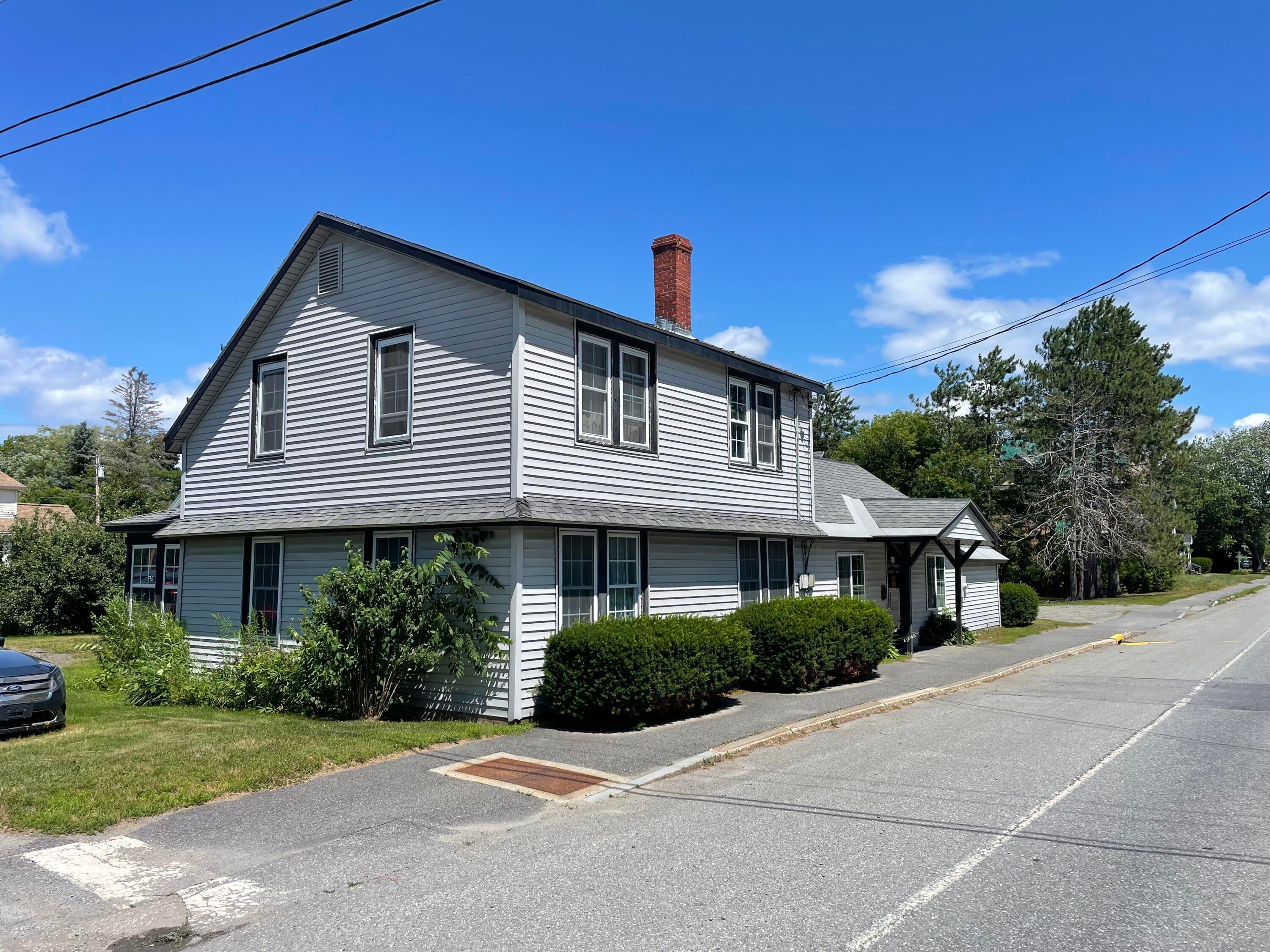 105 Elm Street