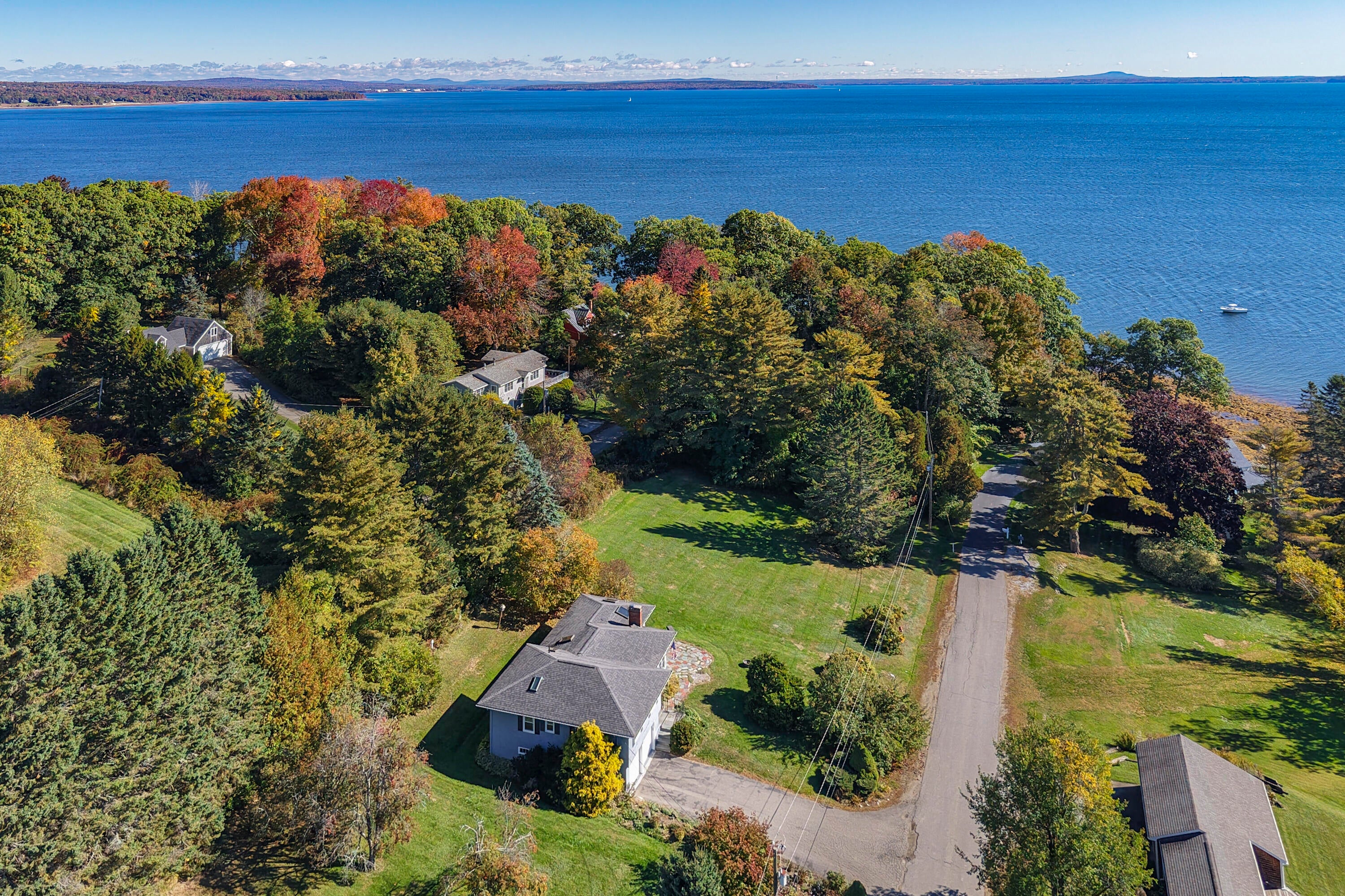 16 Seaside Drive