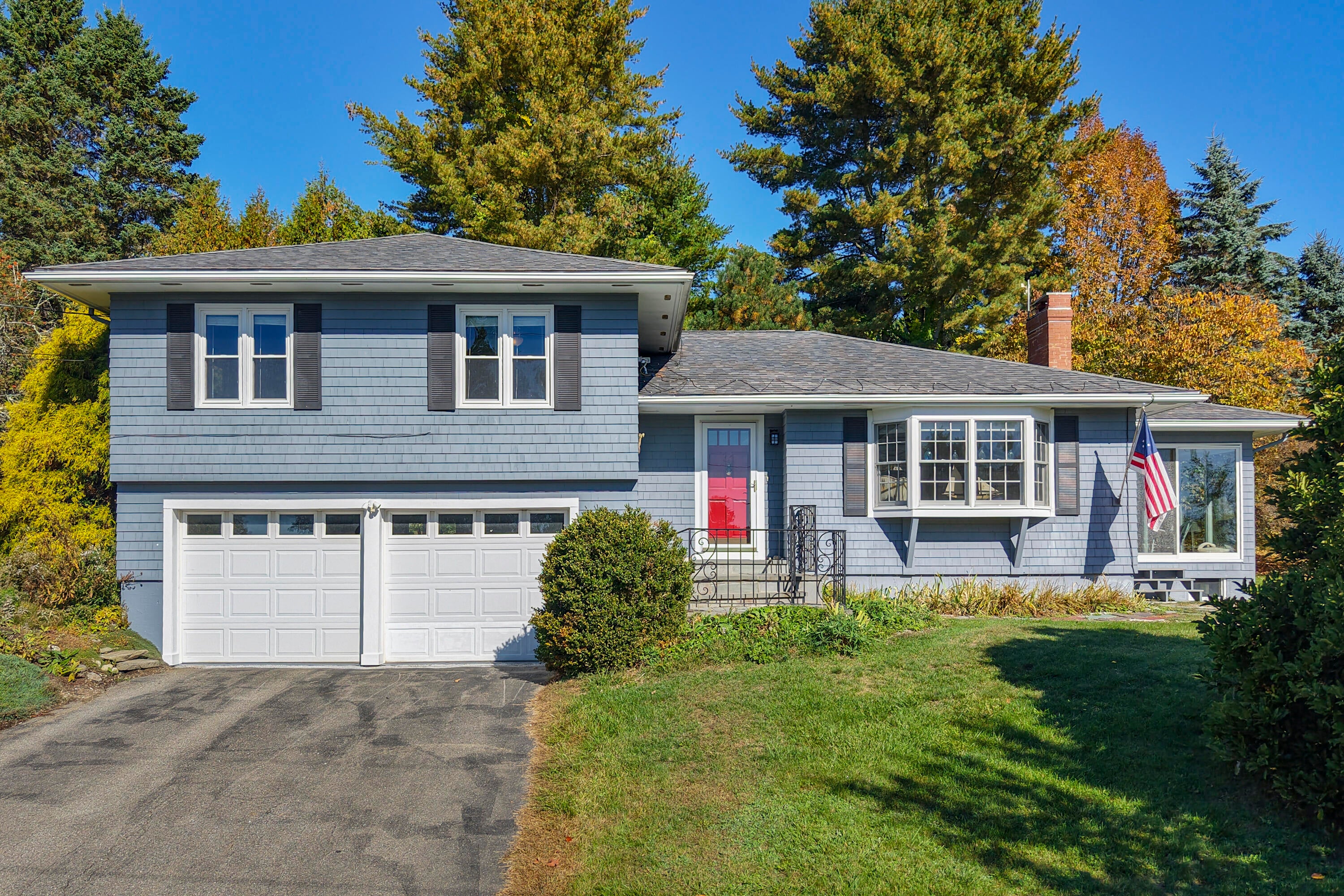 16 Seaside Drive