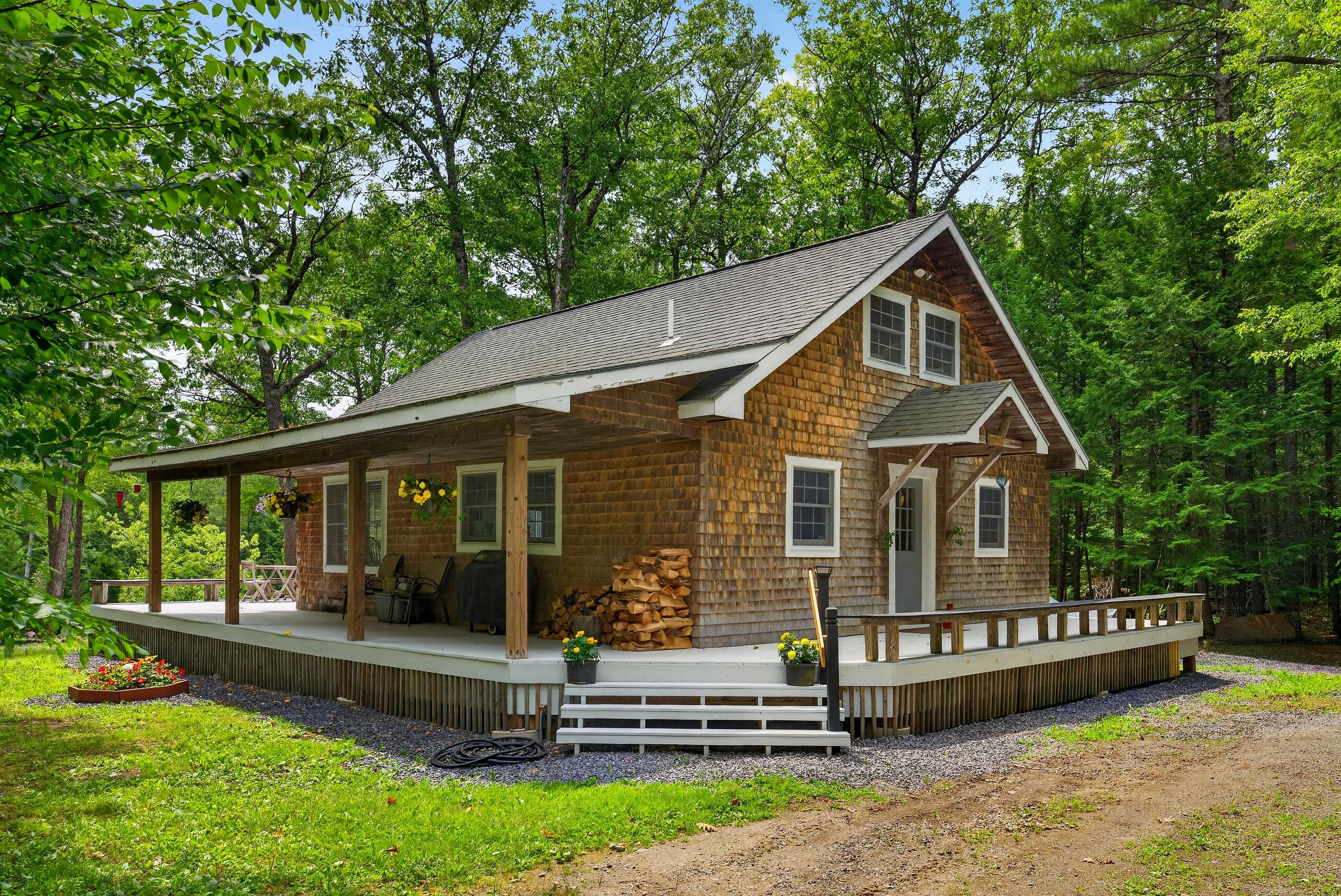 6 Lake Como Drive