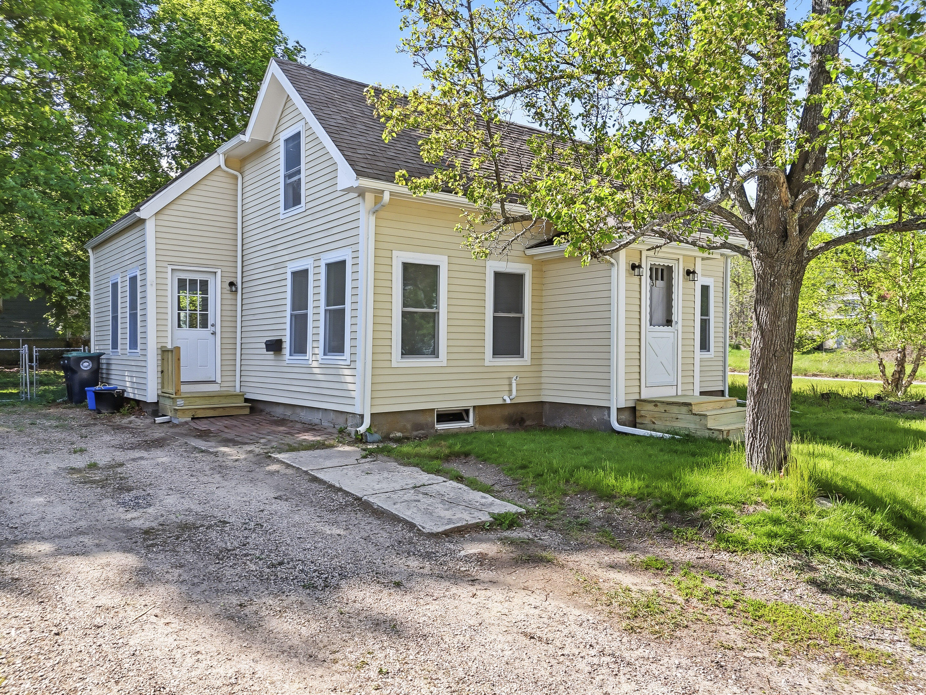 31 Brown Street