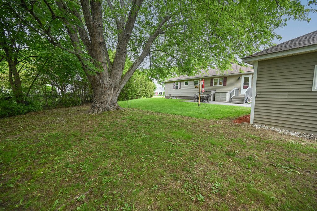 Photo of 1128 Chase Road, Veazie, ME 04401 (MLS # 1665240)
