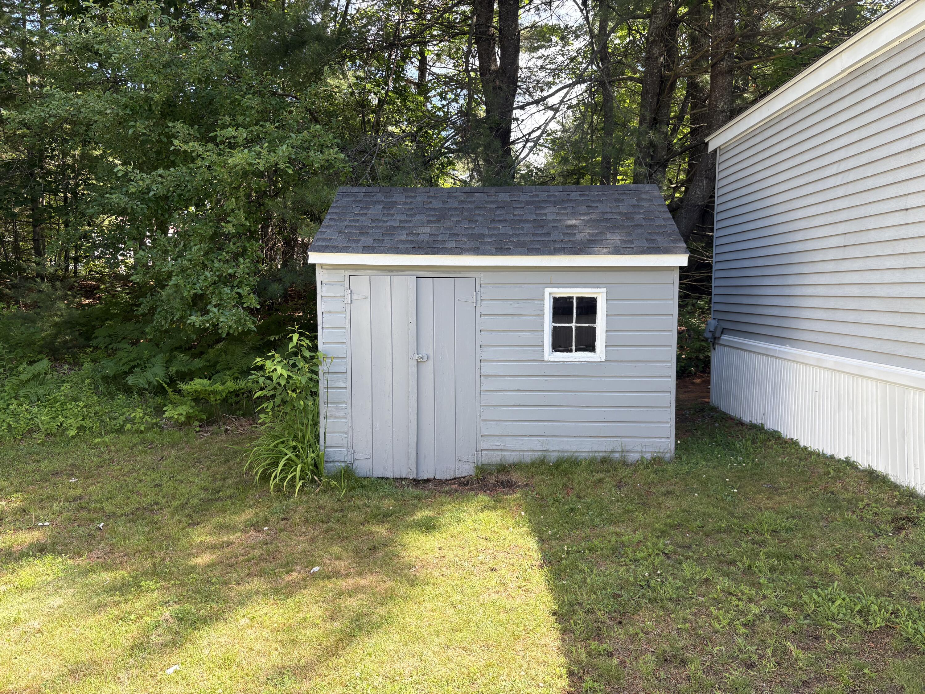 8 Mayflower Drive