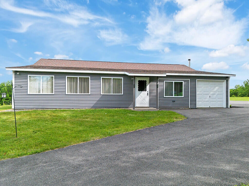 825 W River Road