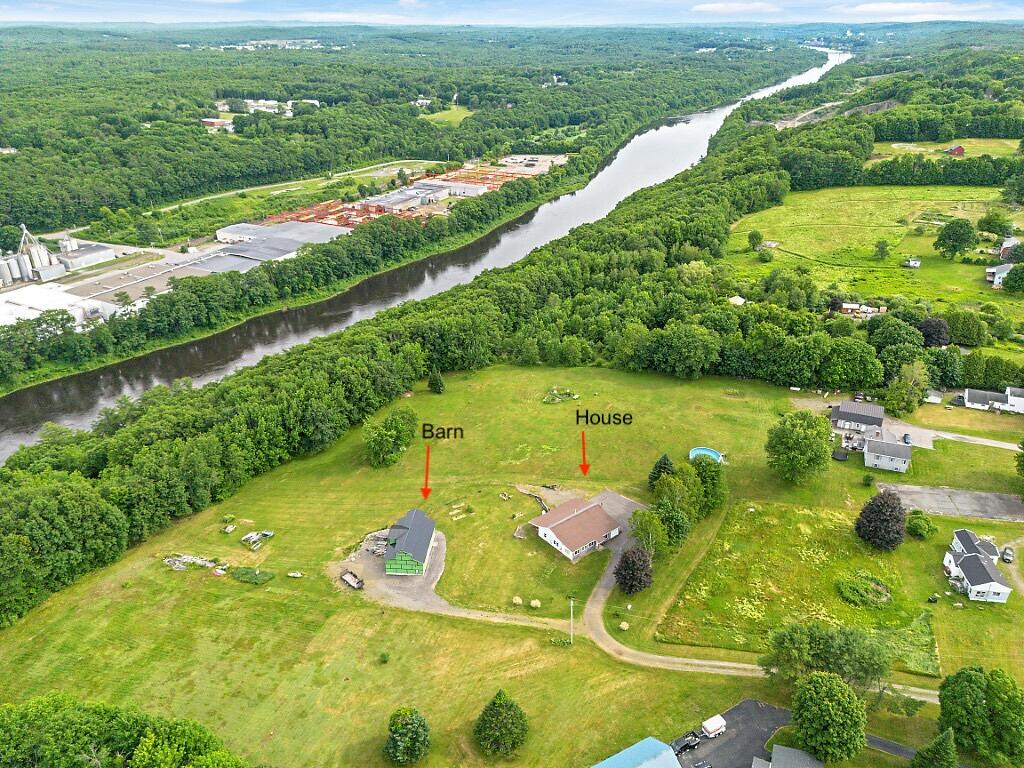 825 W River Road