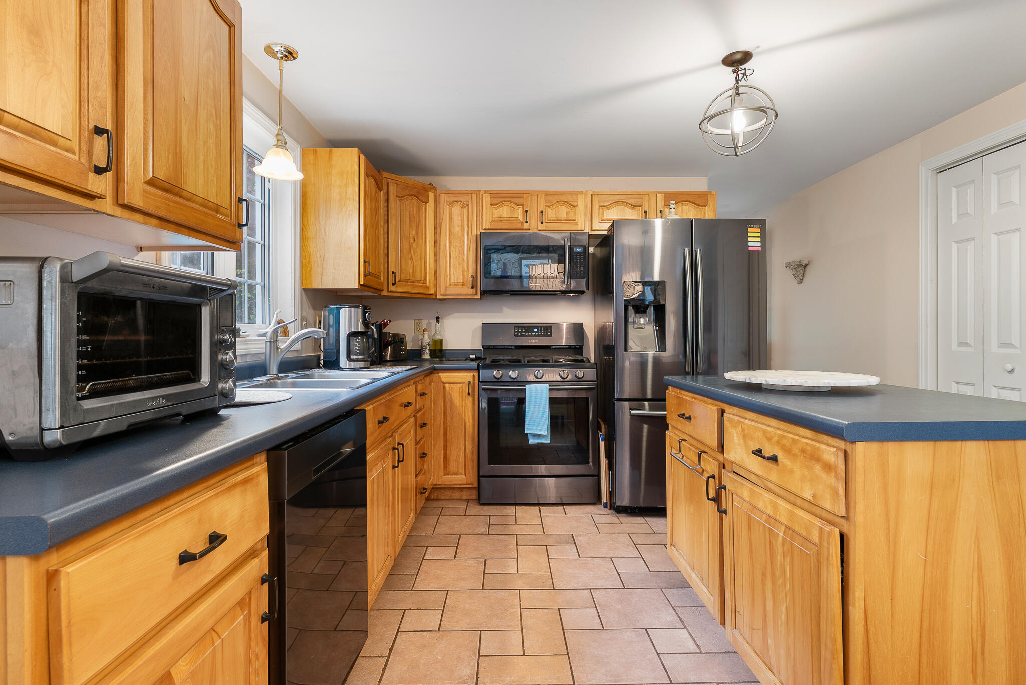 160 Brackett Hill Road