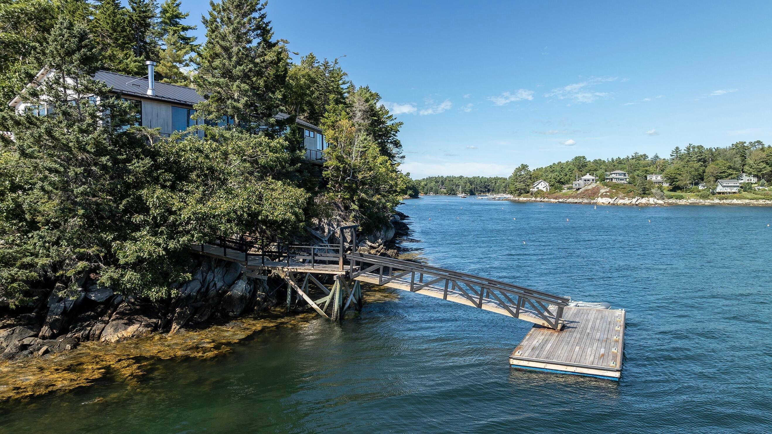 6 Harbor Ledge Lane