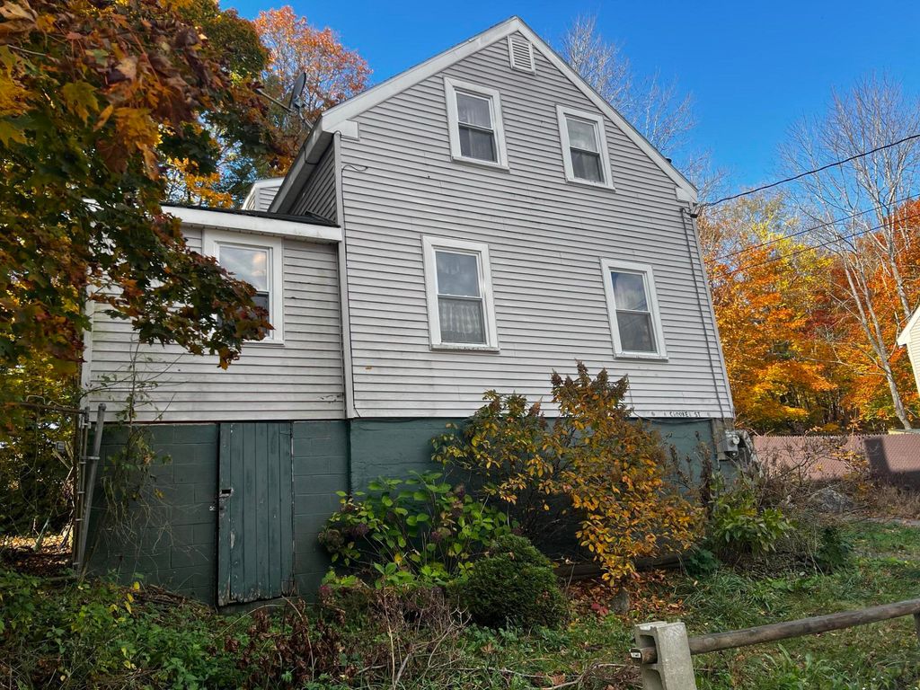 Photo of 6 Crooker Street, Bath, ME 04530 (MLS # 1639153)