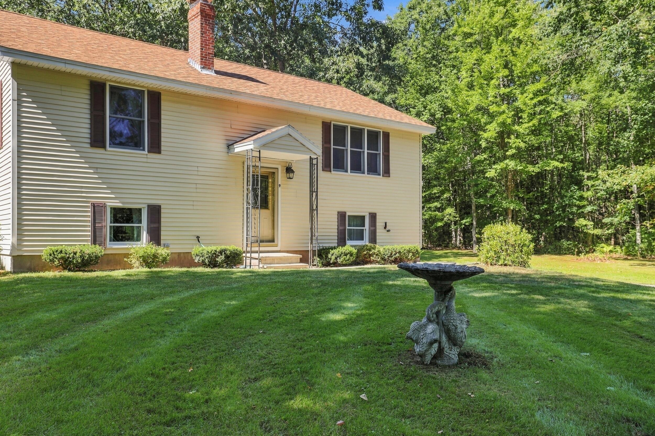 9 Rivers Edge Road