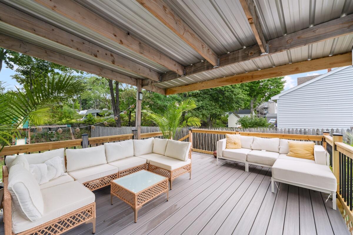 10 Belmont Avenue