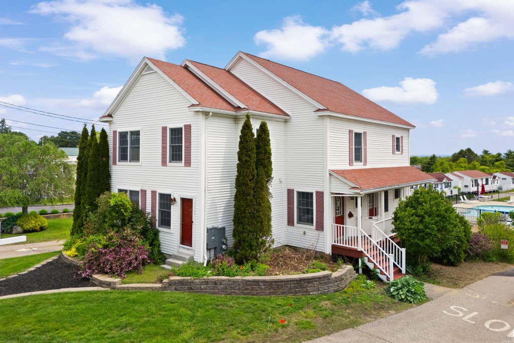 Photo of 1139 Post Road #1A, Wells, ME 04090 (MLS # 1665168)