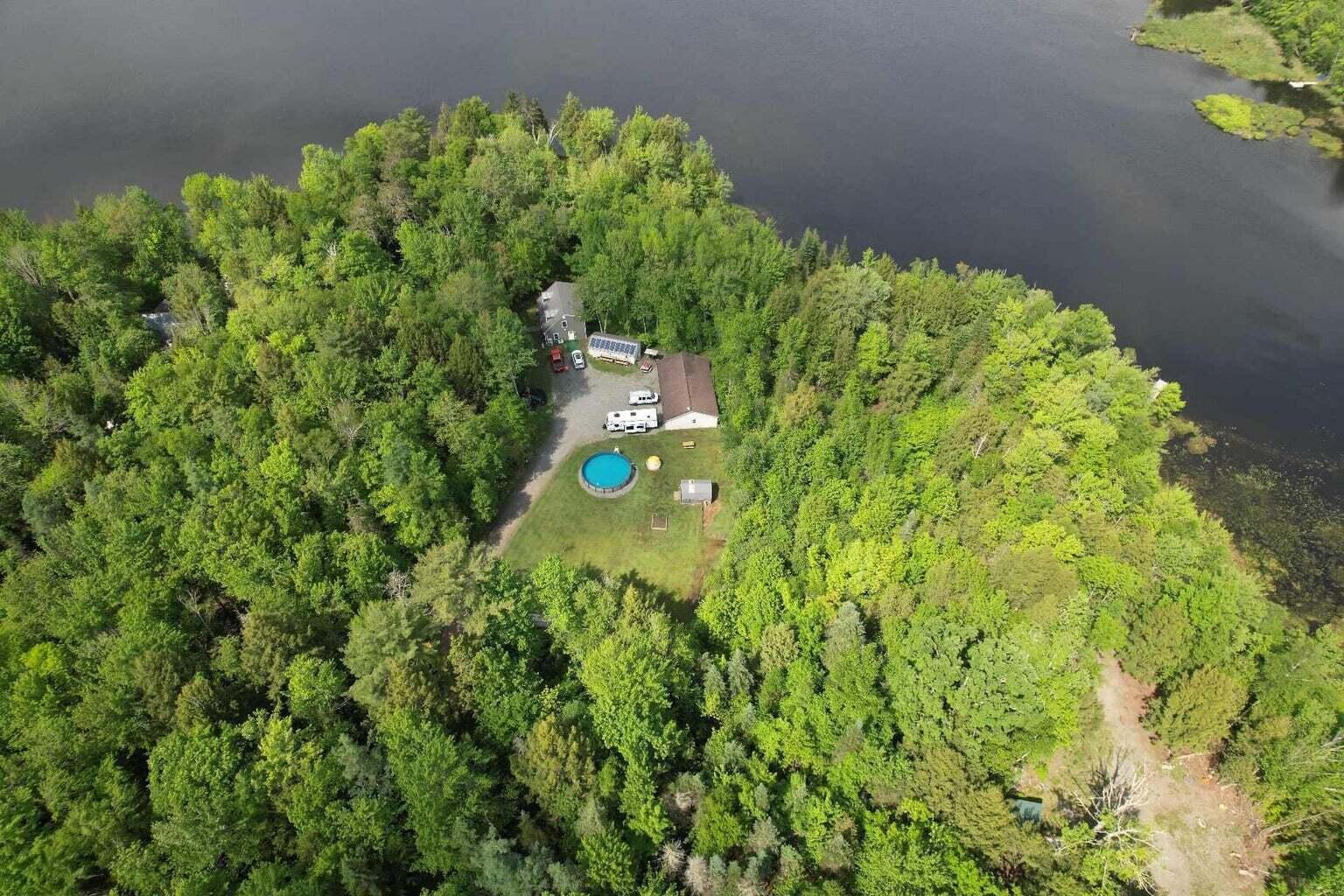 59 Camp Road
