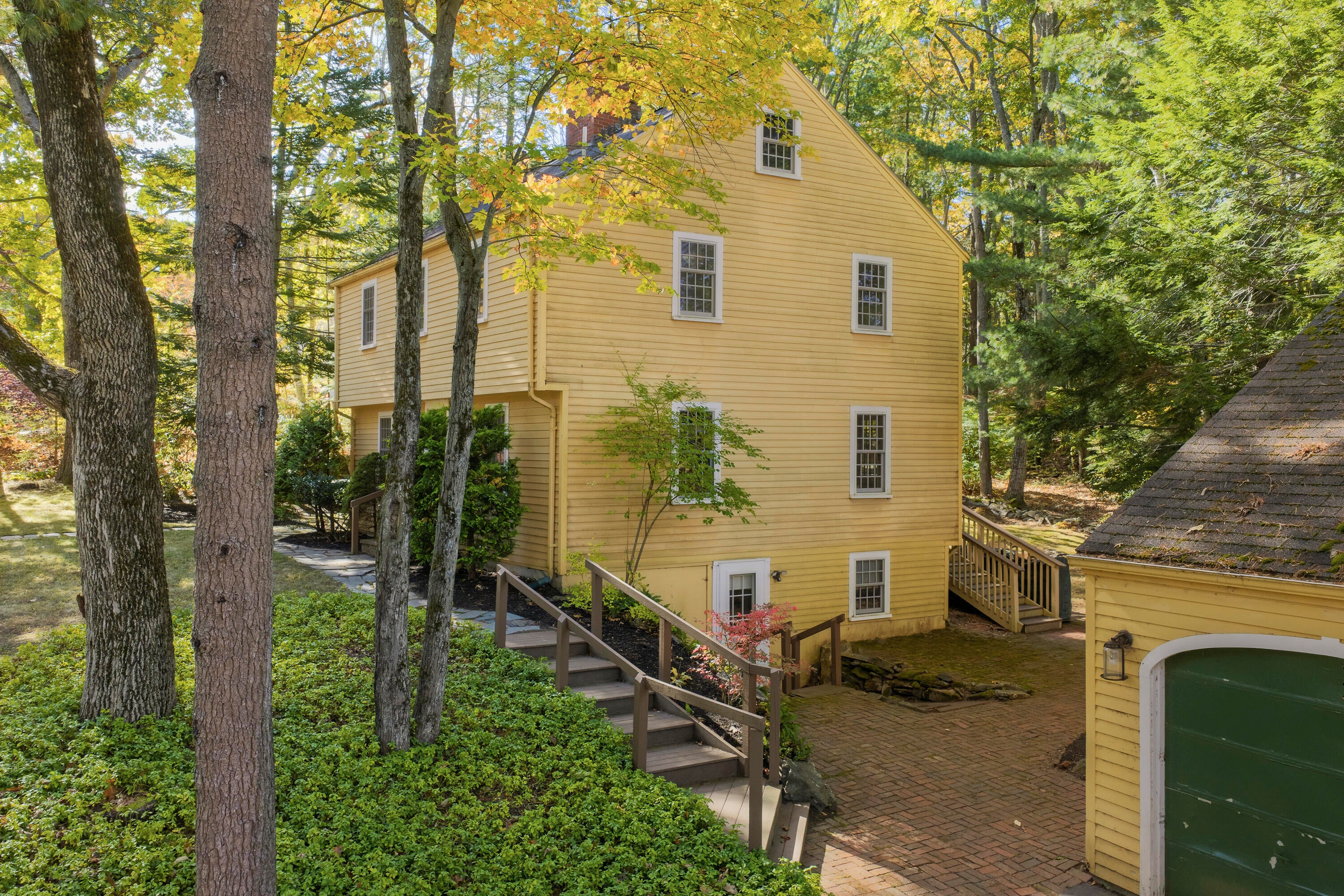 12 Locksley Road