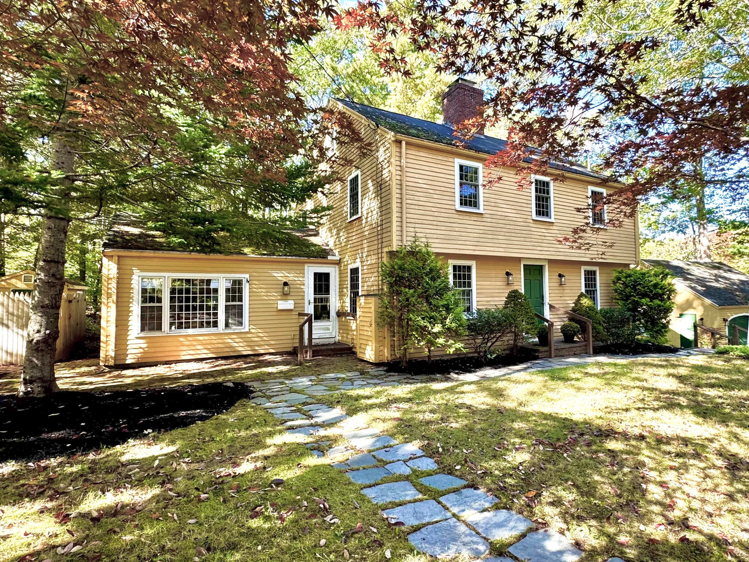 12 Locksley Road