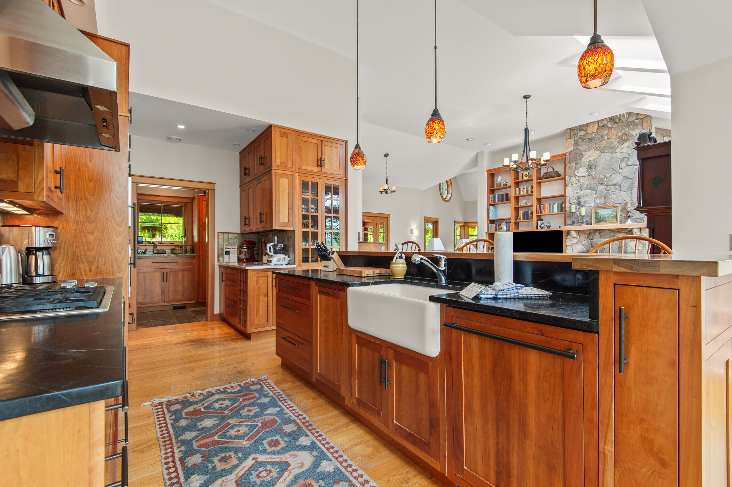 6 Innsbrook Drive