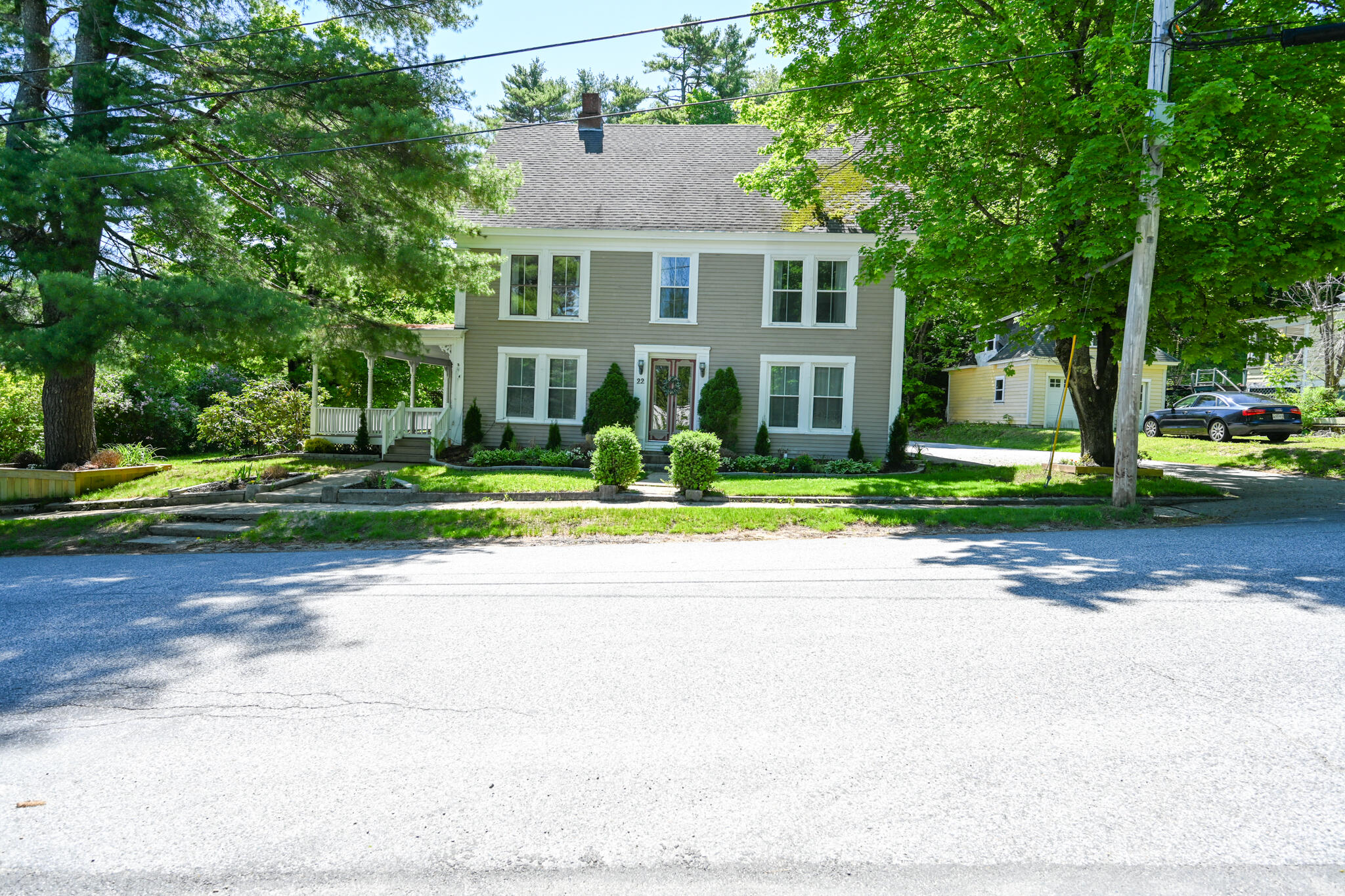22 High Road