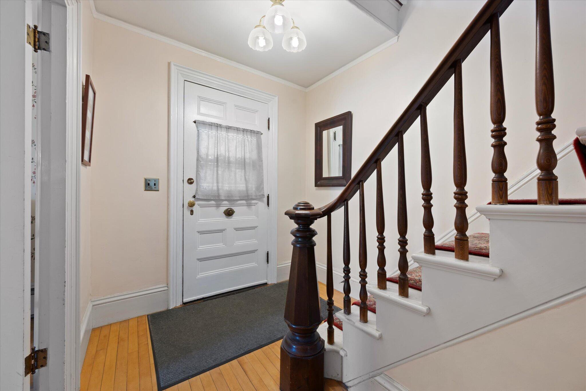 89 Parkview Avenue