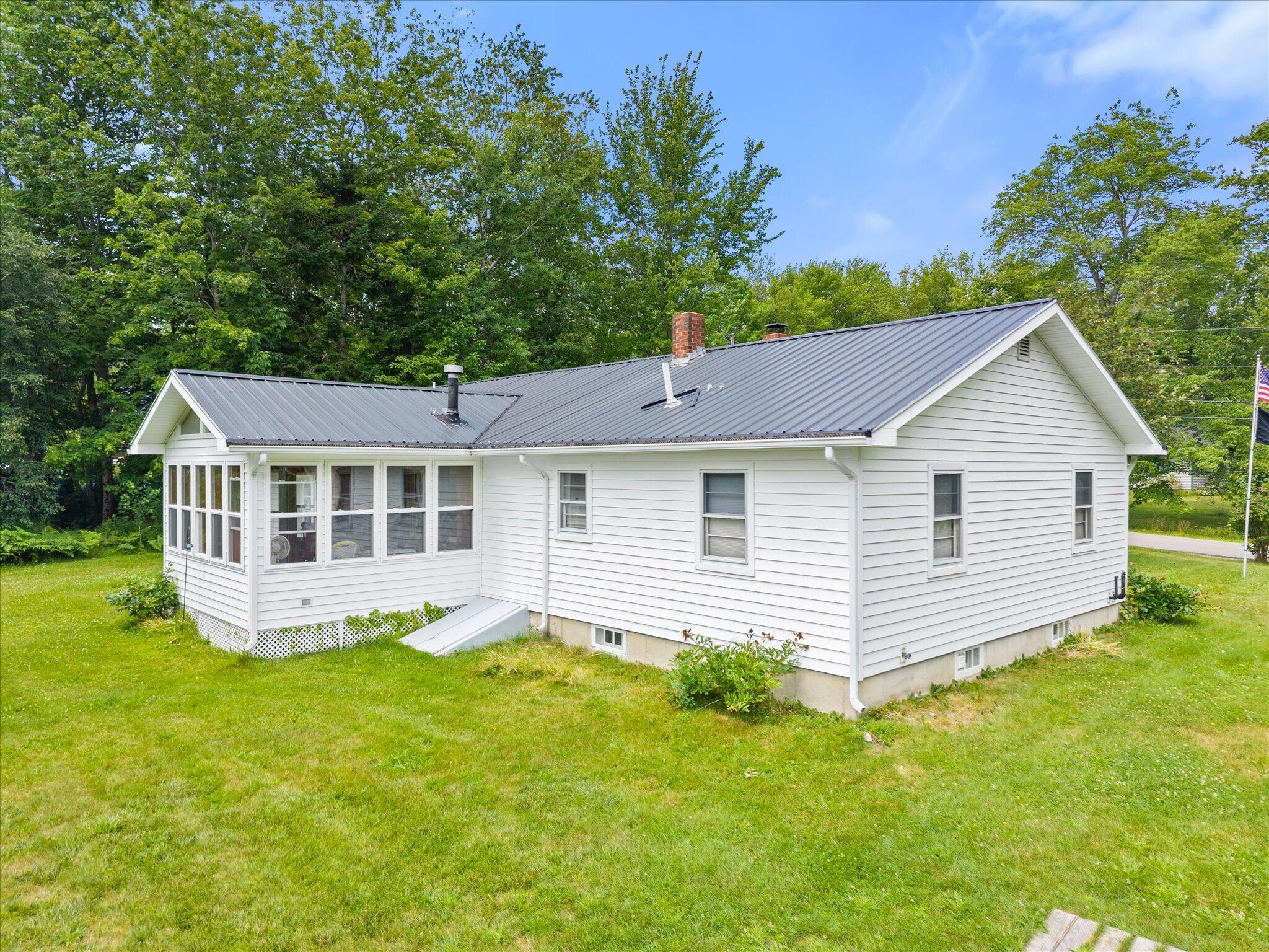 4 Birchlawn Drive