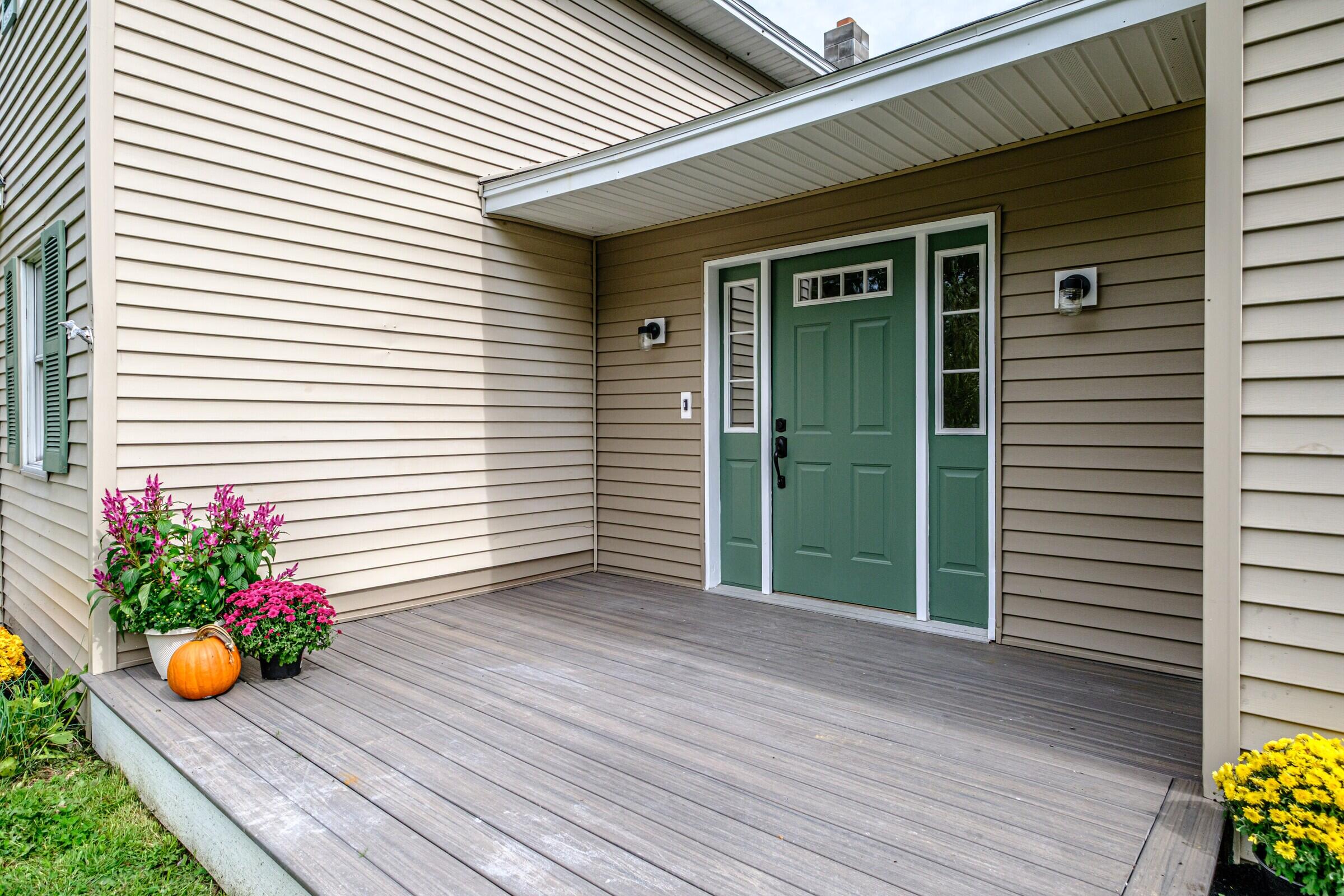 33 South Pleasant Street