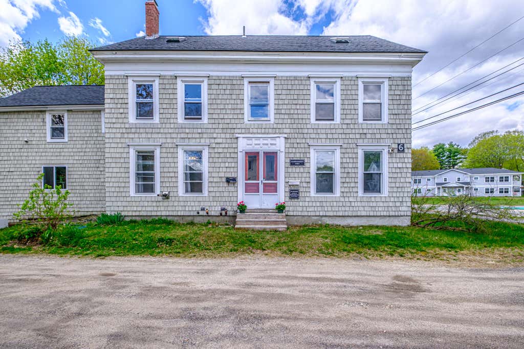 Photo of 6 Narragansett Street, Gorham, ME 04038 (MLS # 1661323)