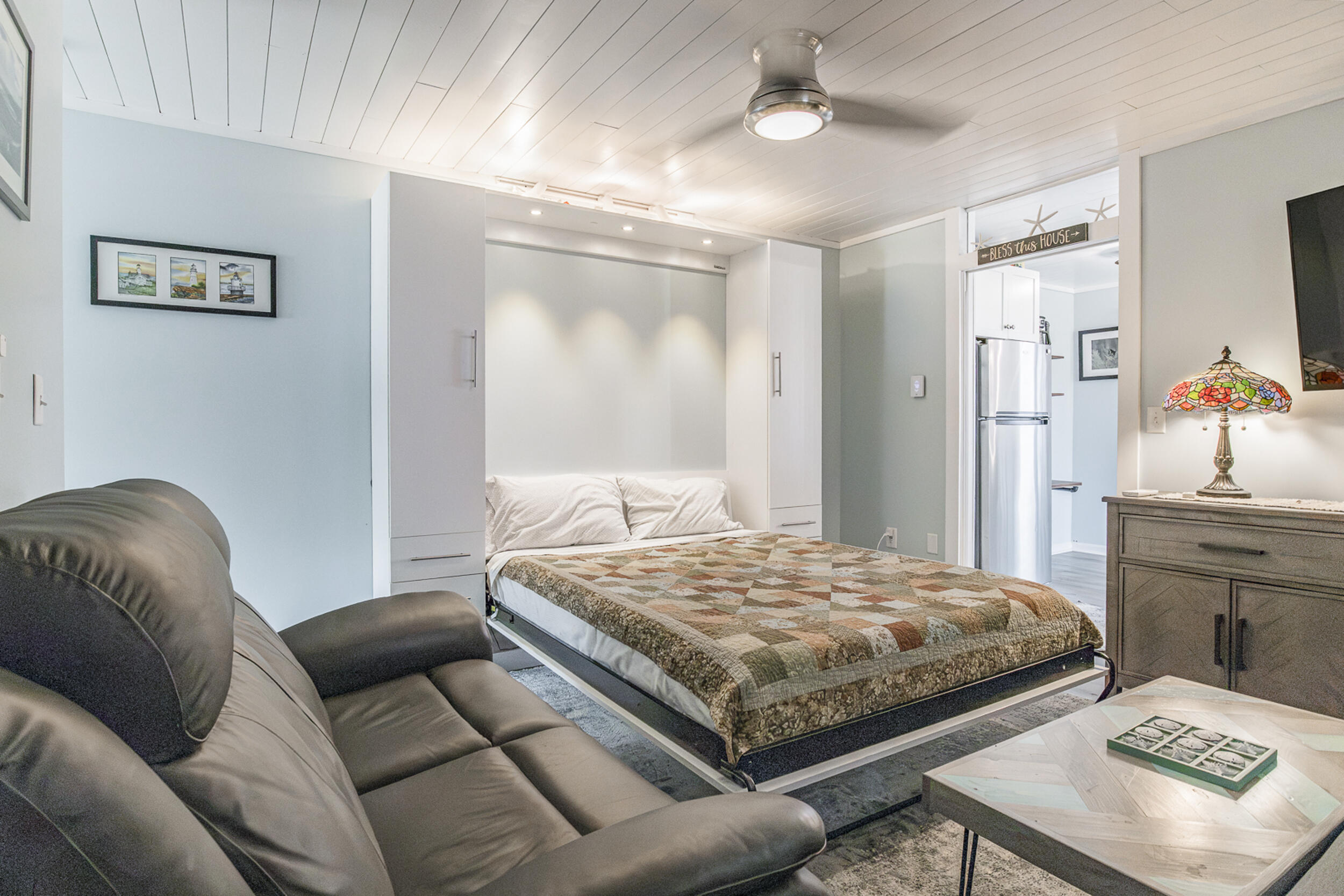 1762 Post Road 101