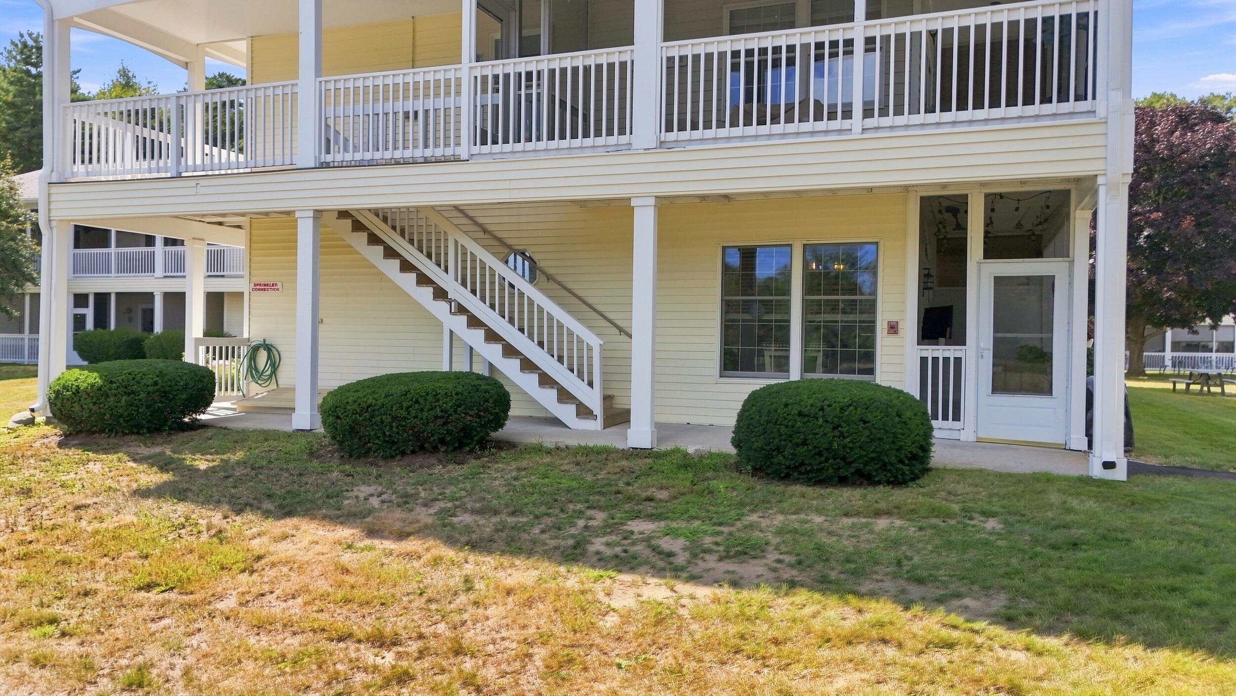 1762 Post Road 101