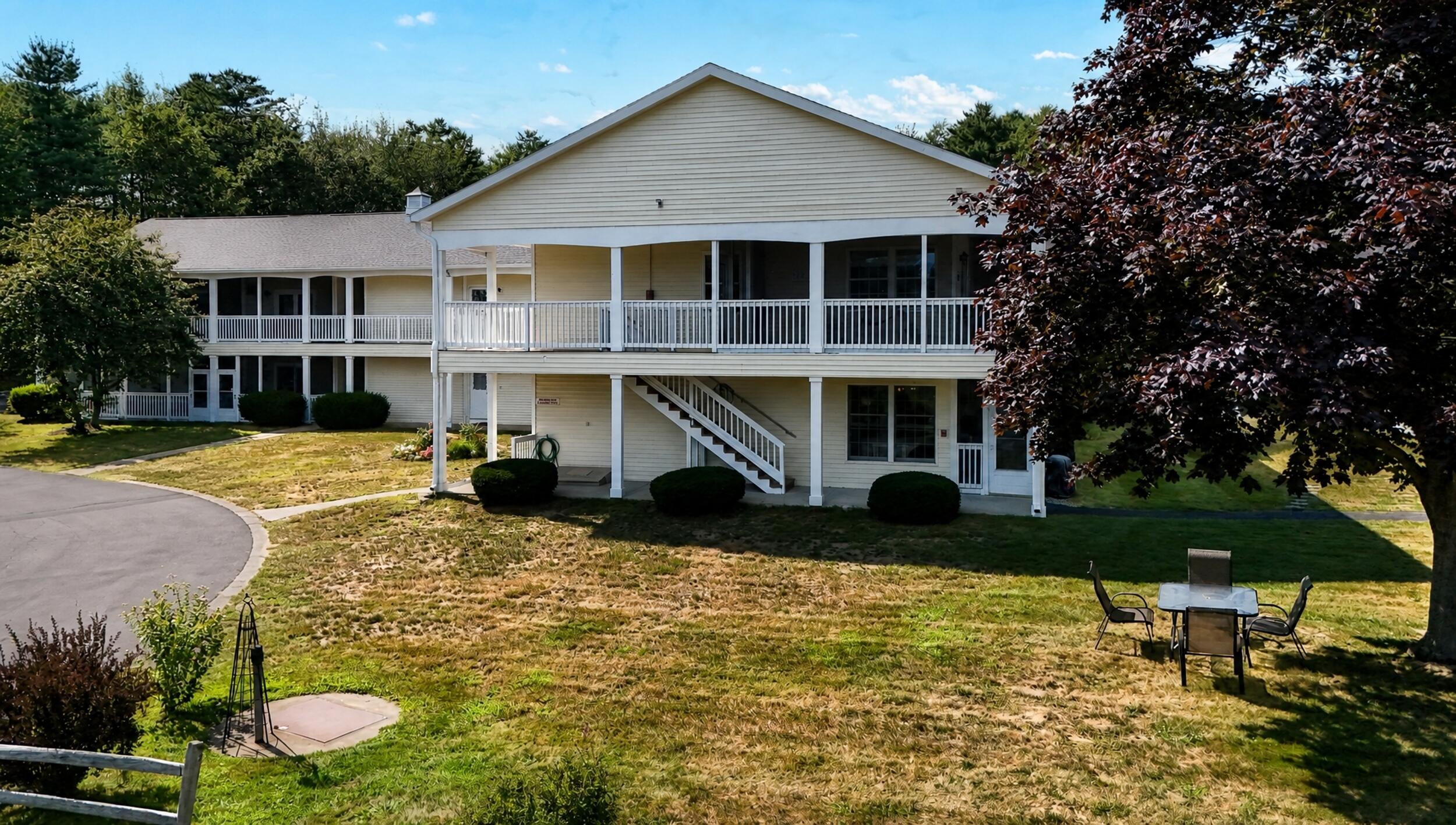 1762 Post Road 101
