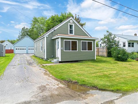 Photo of 33 Cottage Street, Fairfield, ME 04901 (MLS # 1668492)
