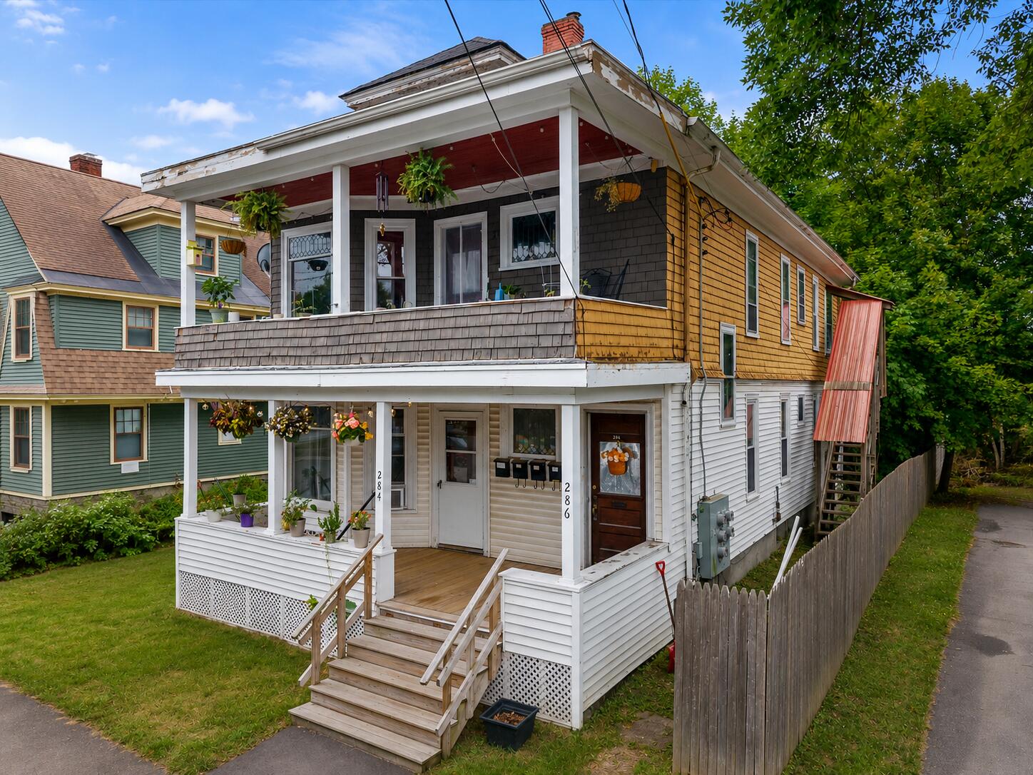 284 French Street