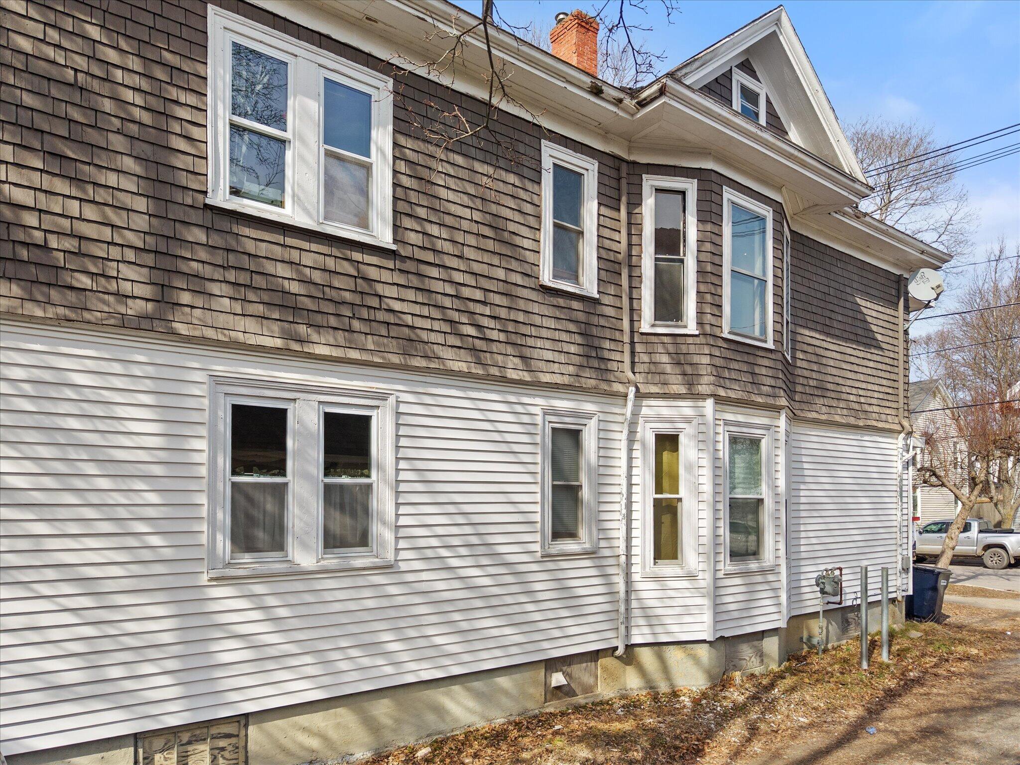 284 French Street