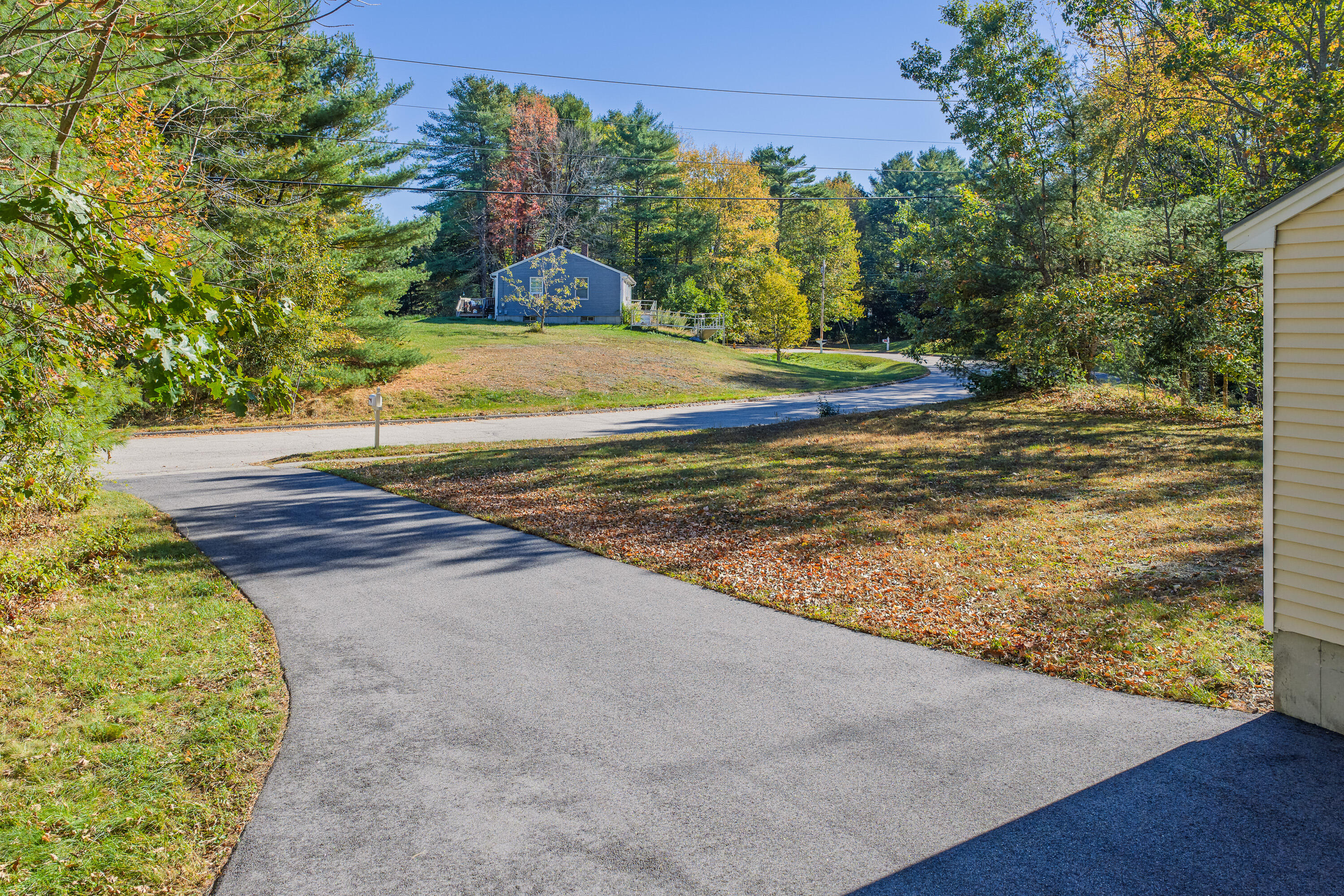 4 Mayfield Drive