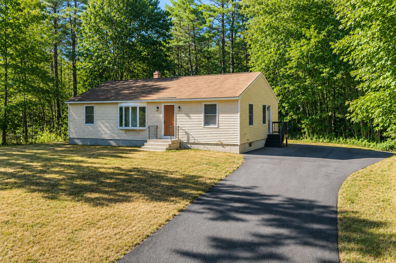 4 Mayfield Drive
