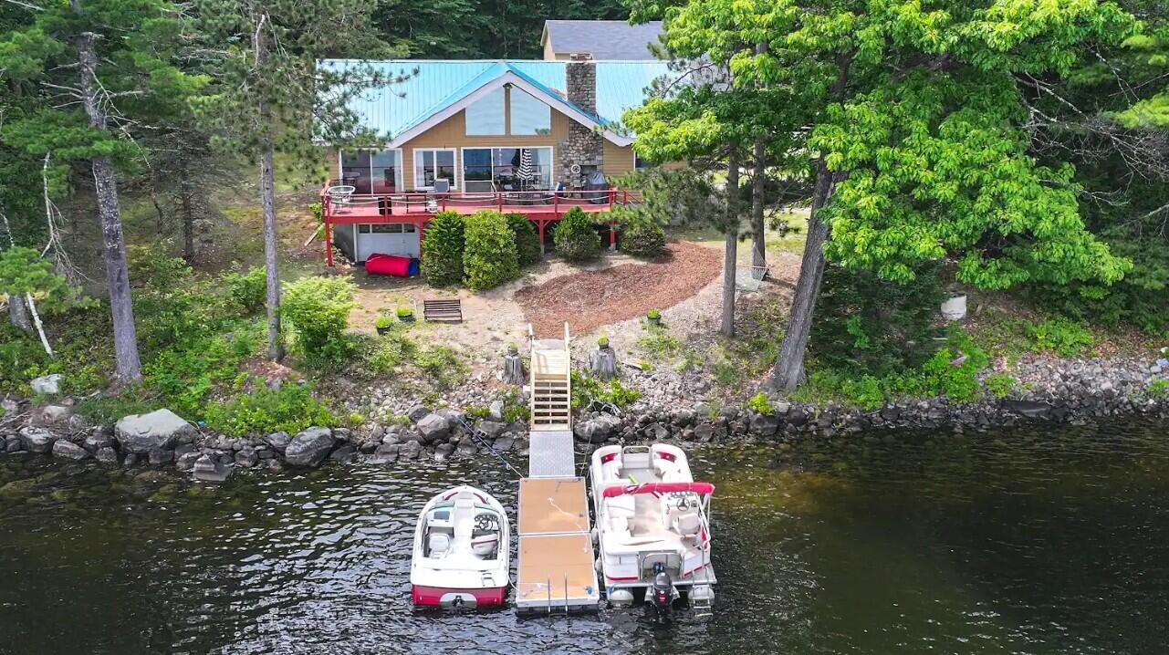 9 Johns Cove