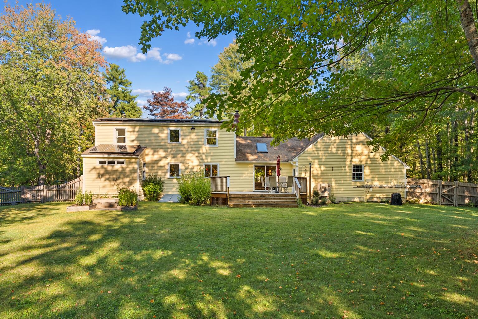 20 Rainbow Farm Road