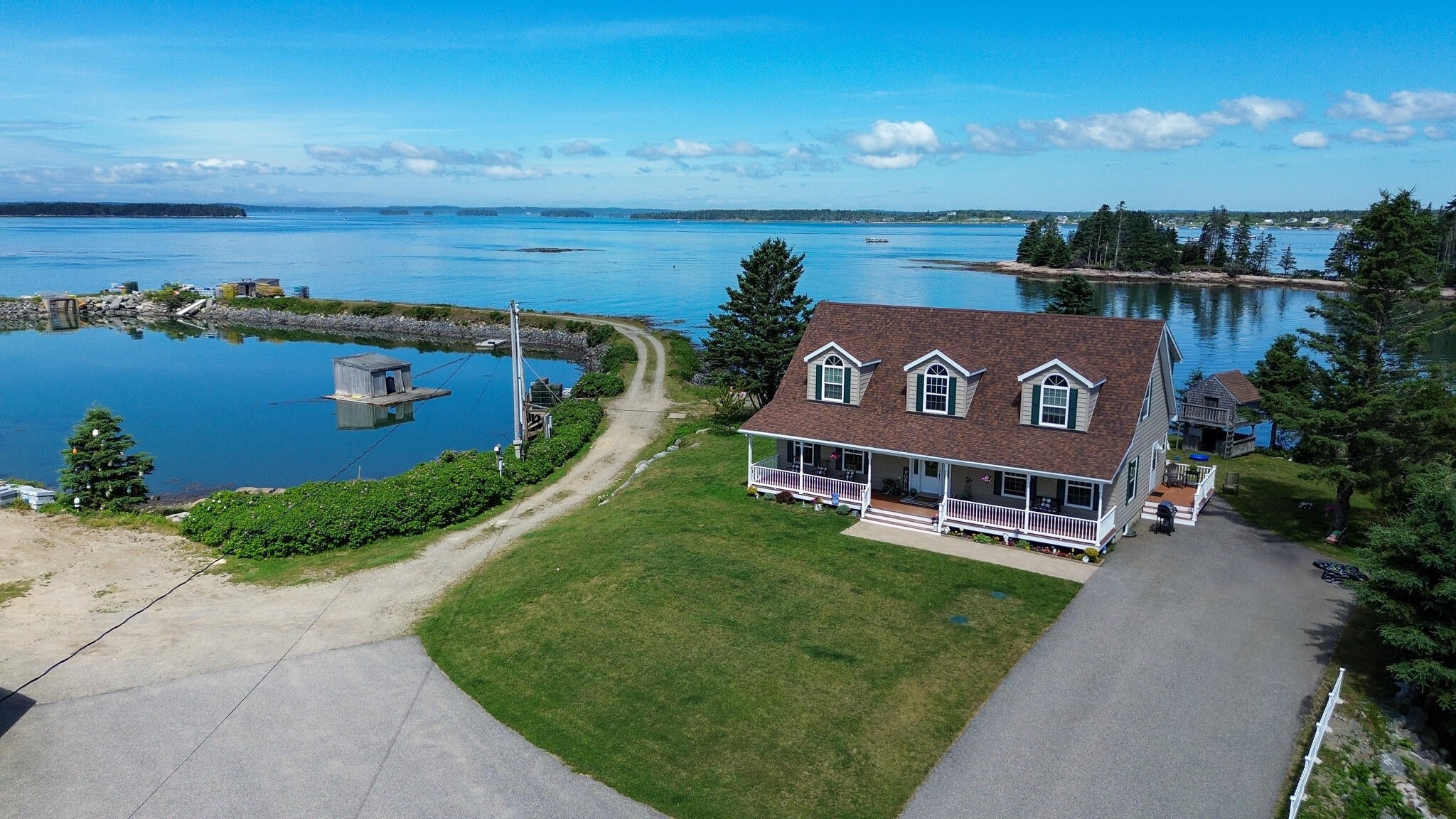86 Mill Pond Road