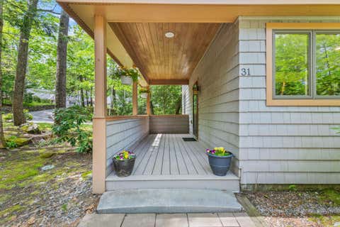Photo of 31 Concord Place #31, Cape Elizabeth, ME 04107 (MLS # 1664388)