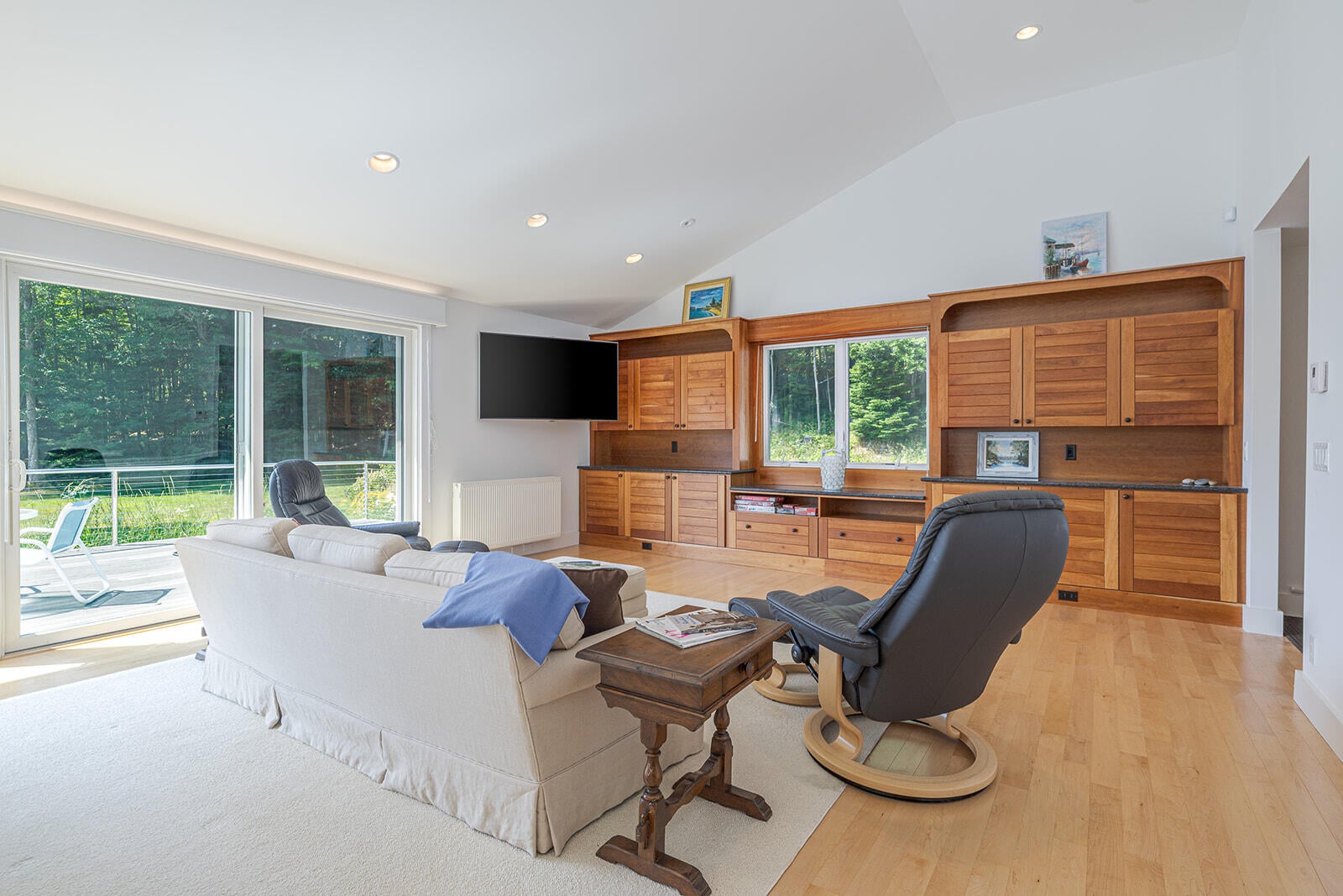 87 Harborside Rd Northeast Harbor